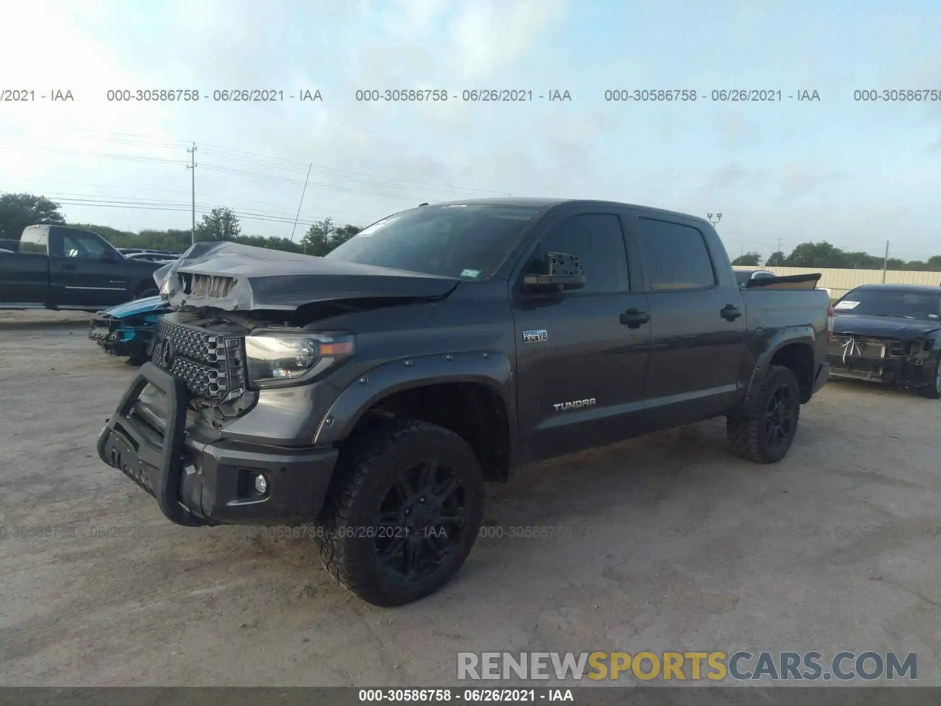 2 Photograph of a damaged car 5TFDW5F1XKX800571 TOYOTA TUNDRA 4WD 2019