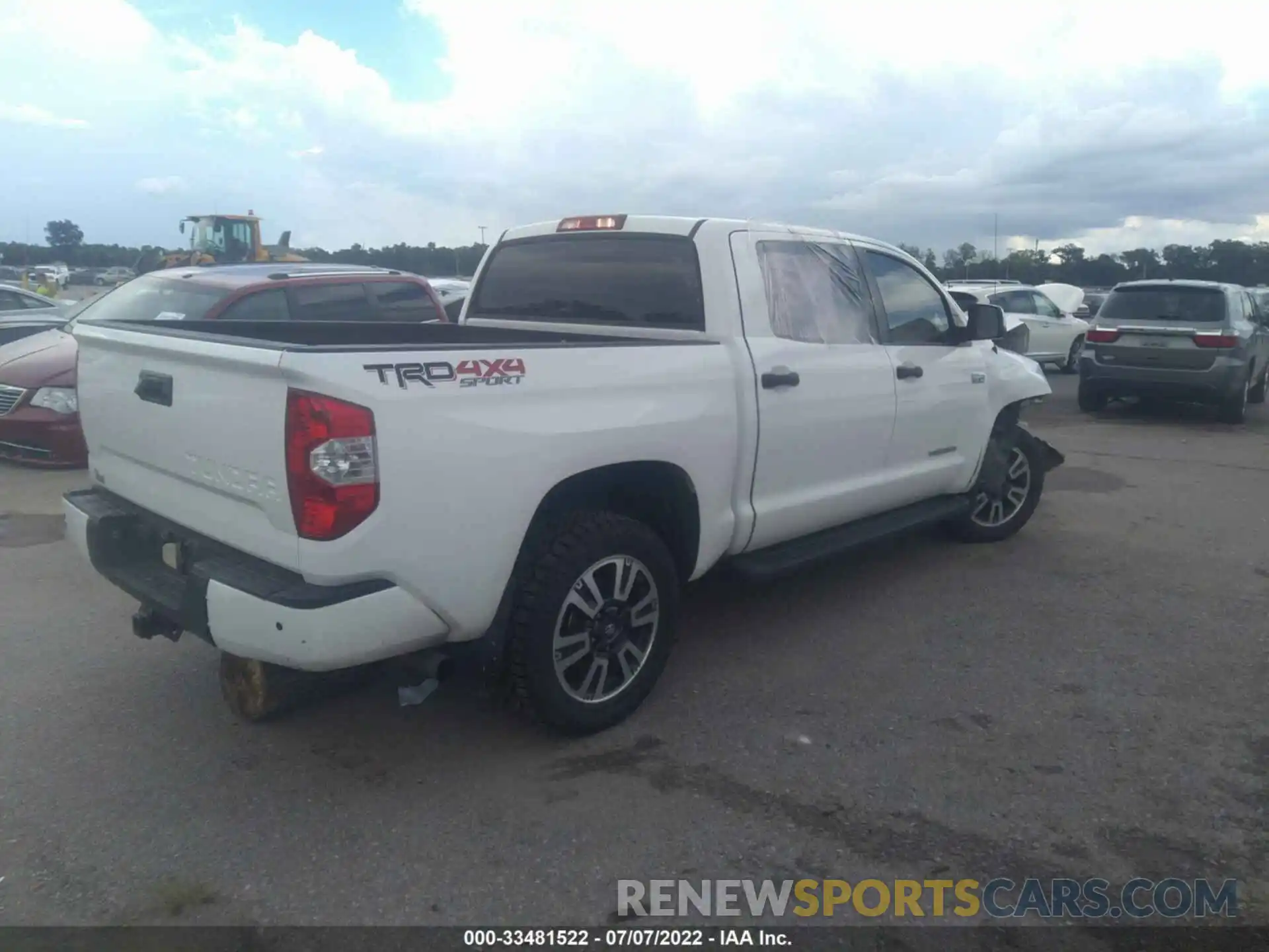 4 Photograph of a damaged car 5TFDW5F1XKX848846 TOYOTA TUNDRA 4WD 2019