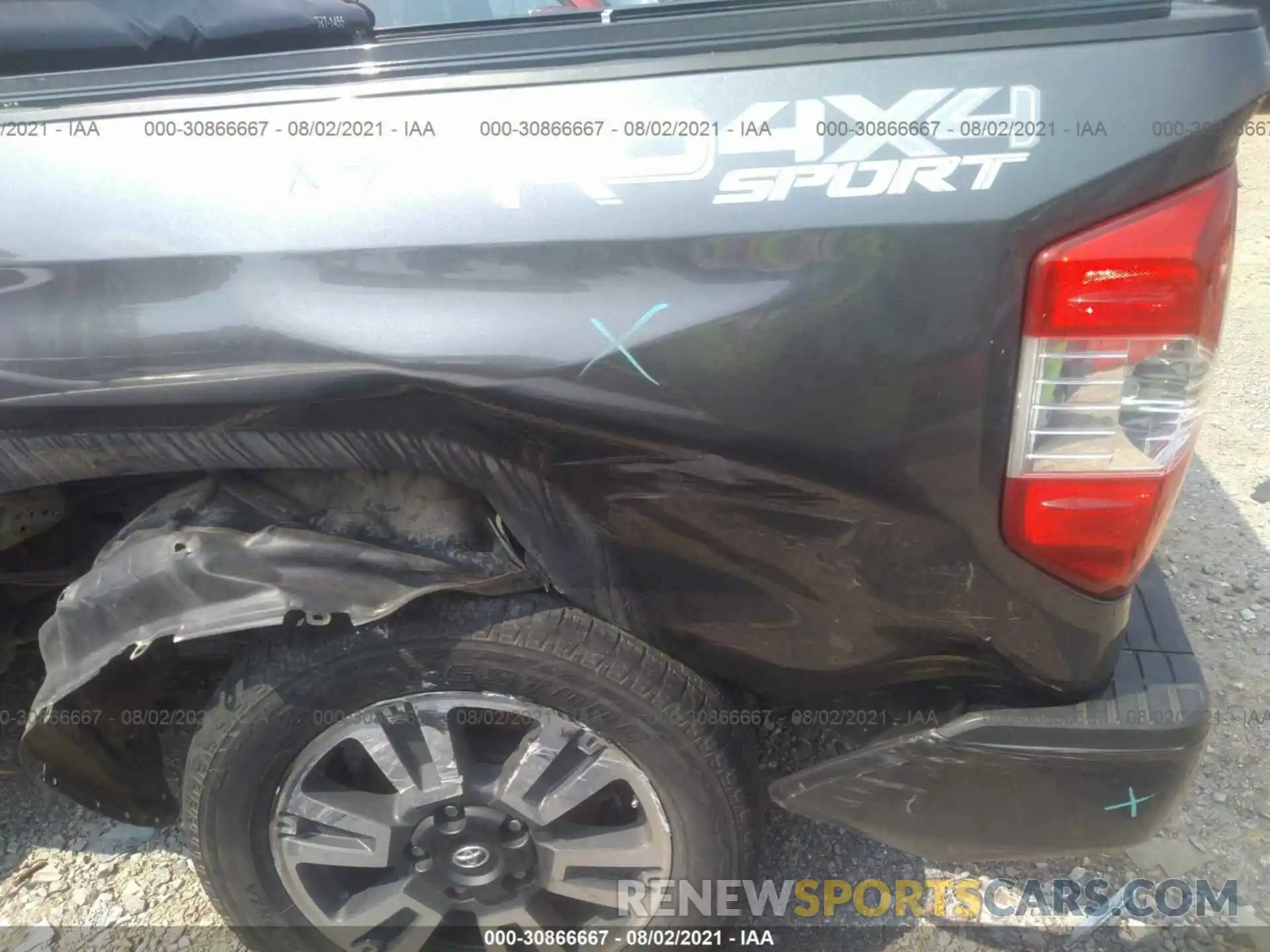 6 Photograph of a damaged car 5TFDY5F11KX782021 TOYOTA TUNDRA 4WD 2019