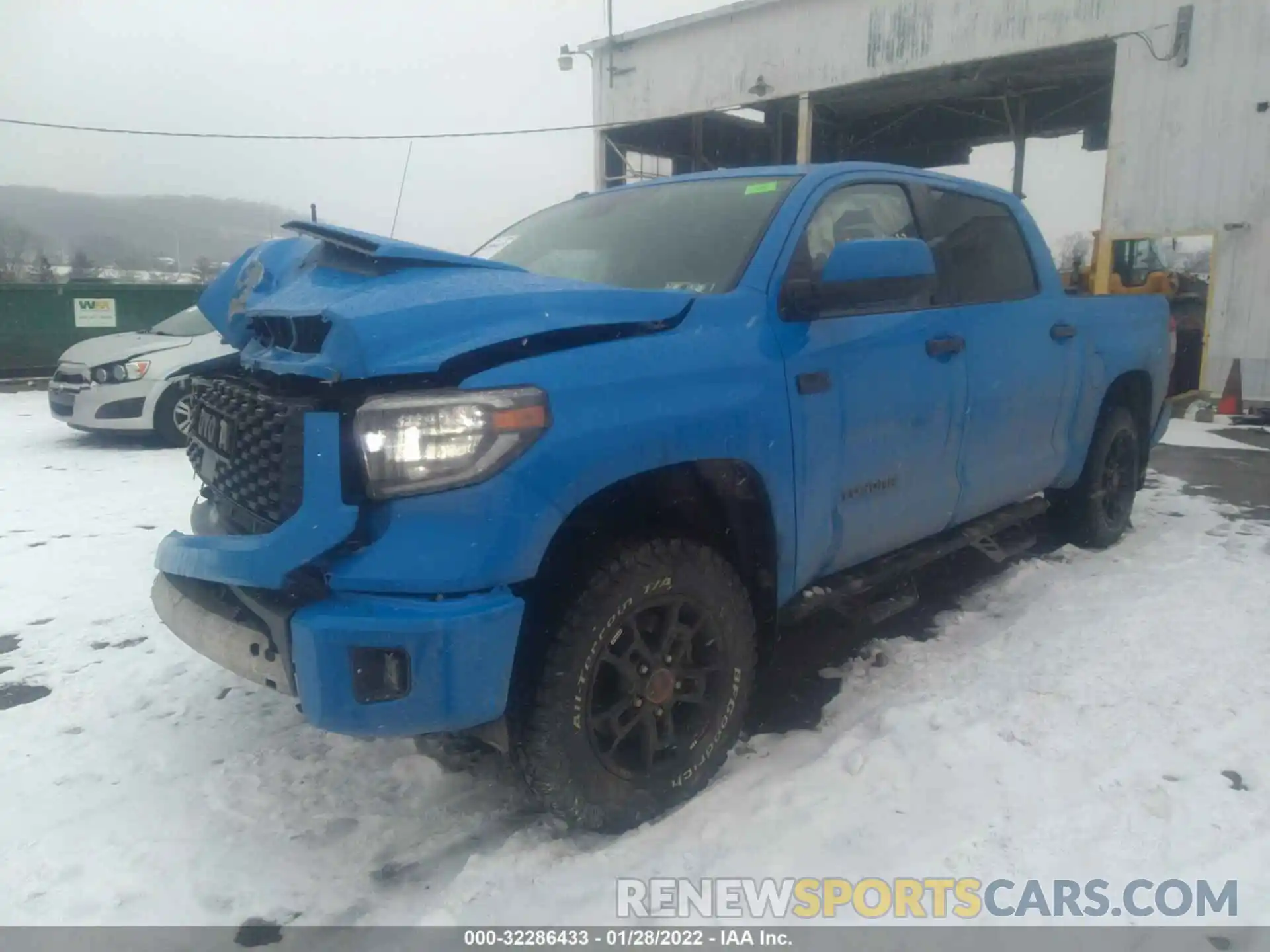 2 Photograph of a damaged car 5TFDY5F11KX798686 TOYOTA TUNDRA 4WD 2019