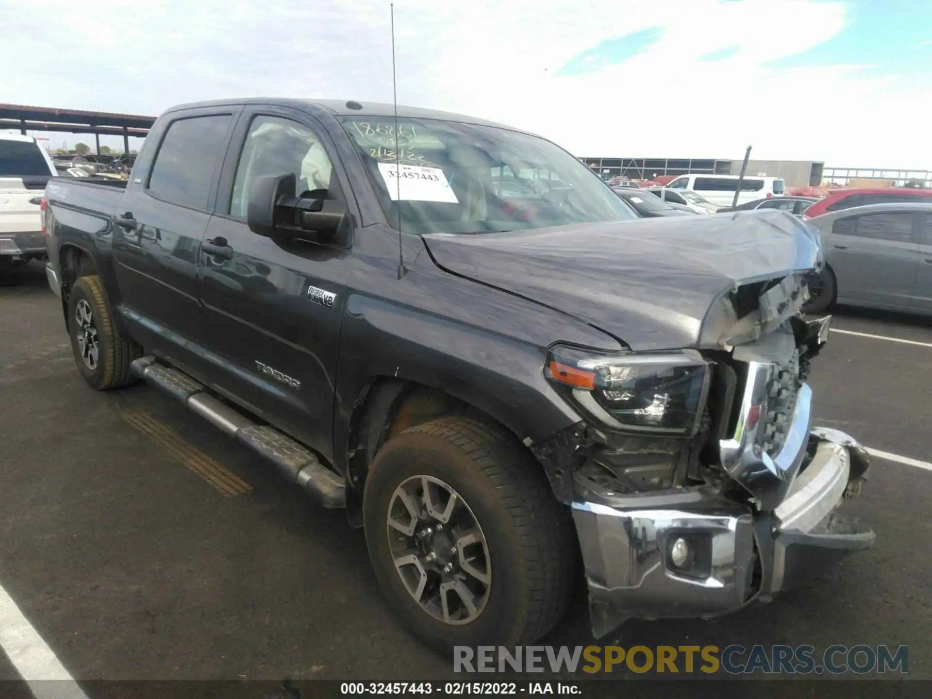 1 Photograph of a damaged car 5TFDY5F11KX809329 TOYOTA TUNDRA 4WD 2019