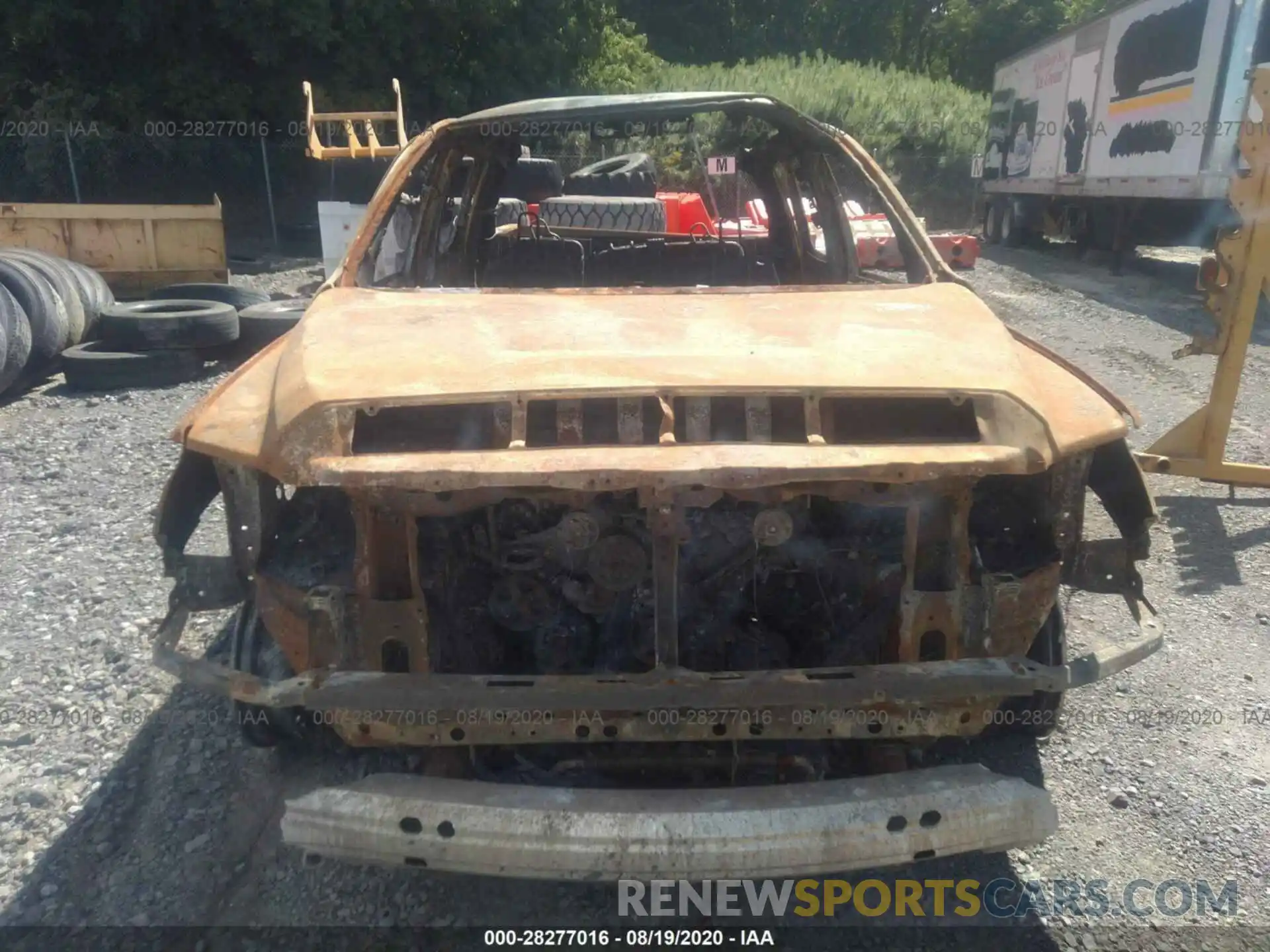 6 Photograph of a damaged car 5TFDY5F11KX812473 TOYOTA TUNDRA 4WD 2019