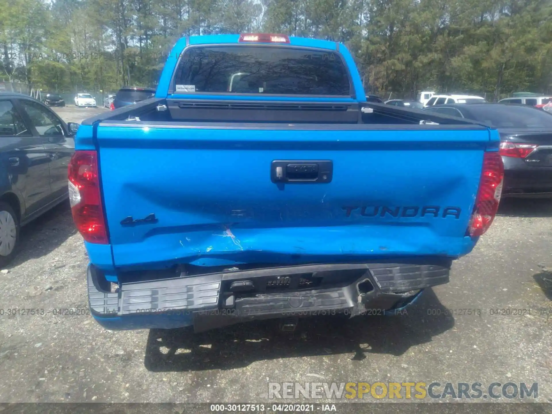 6 Photograph of a damaged car 5TFDY5F11KX860460 TOYOTA TUNDRA 4WD 2019