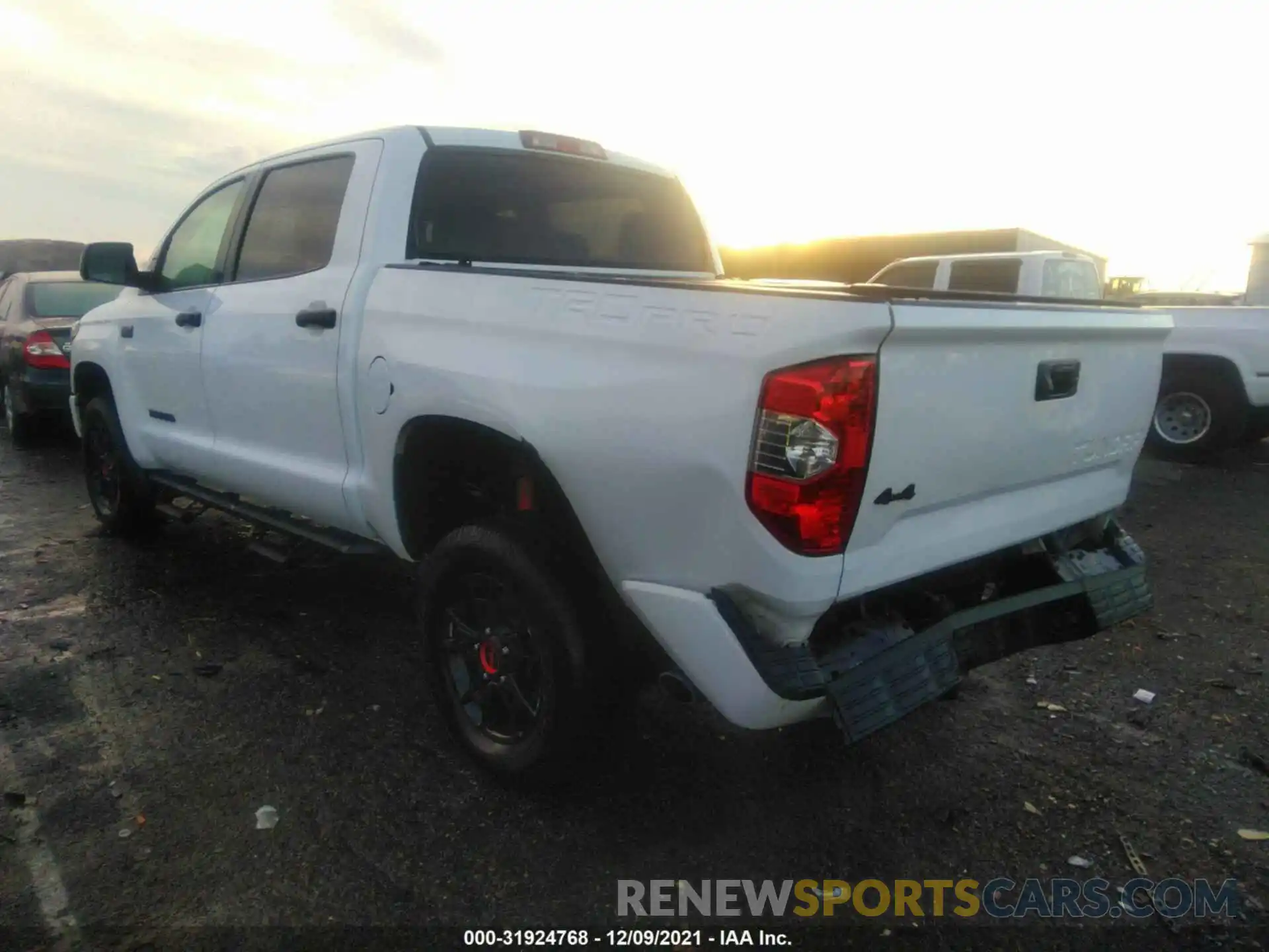 3 Photograph of a damaged car 5TFDY5F12KX867790 TOYOTA TUNDRA 4WD 2019