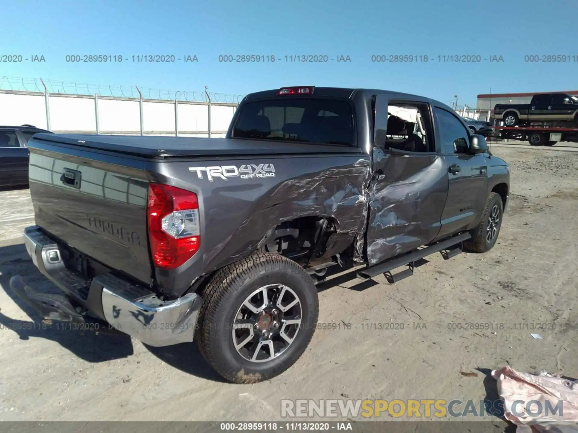 4 Фотография поврежденного автомобиля 5TFDY5F13KX793277 TOYOTA TUNDRA 4WD 2019