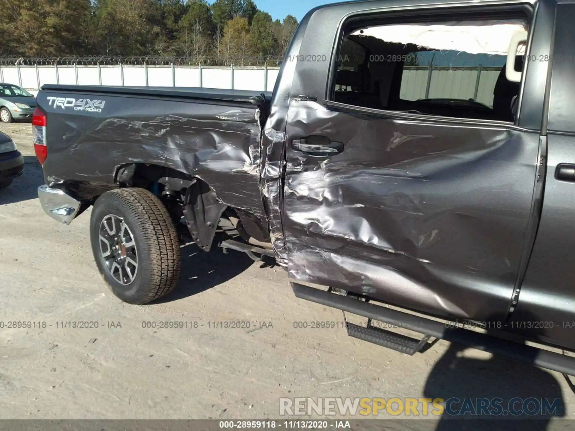 6 Photograph of a damaged car 5TFDY5F13KX793277 TOYOTA TUNDRA 4WD 2019