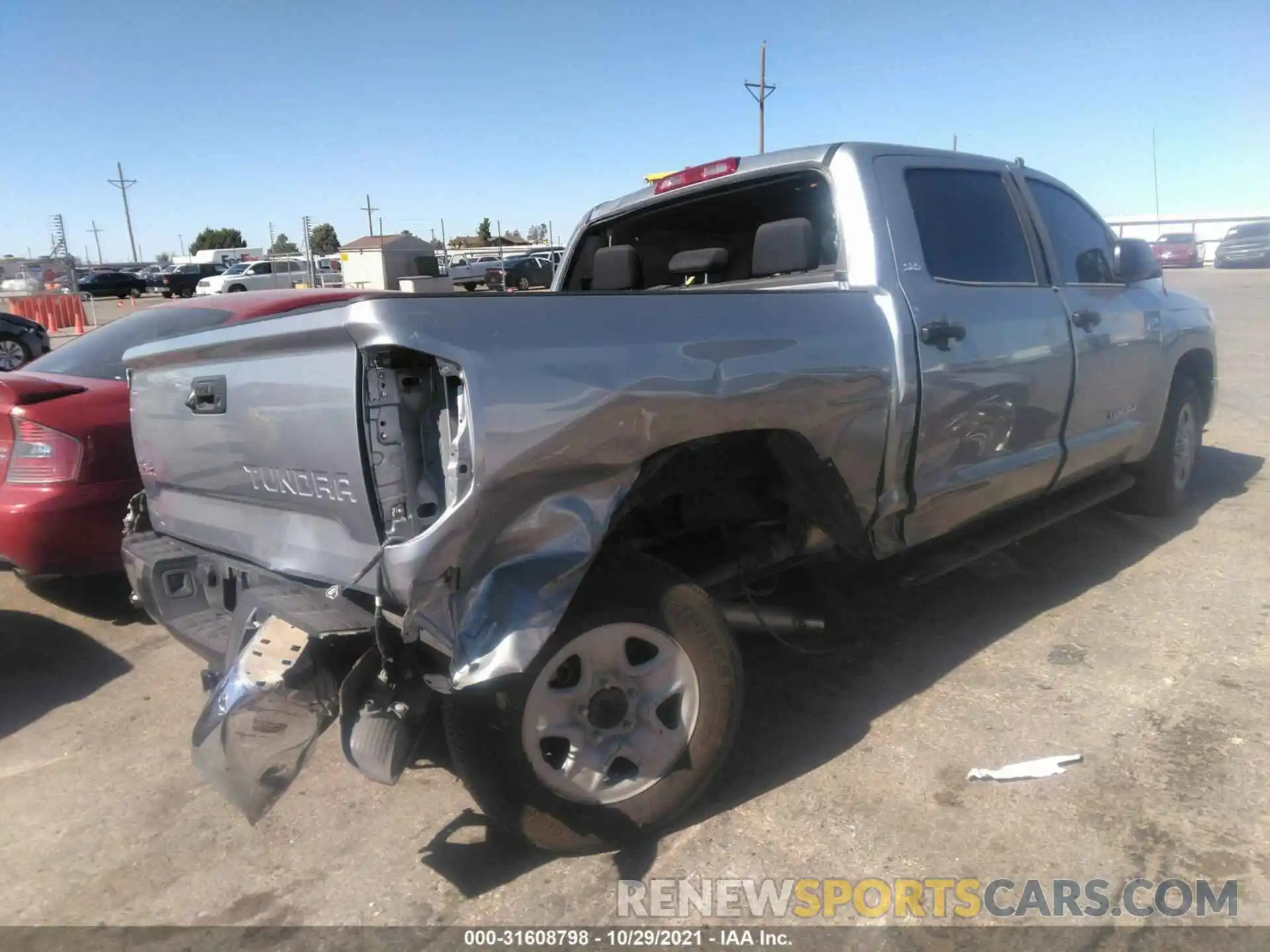 4 Photograph of a damaged car 5TFDY5F13KX810319 TOYOTA TUNDRA 4WD 2019