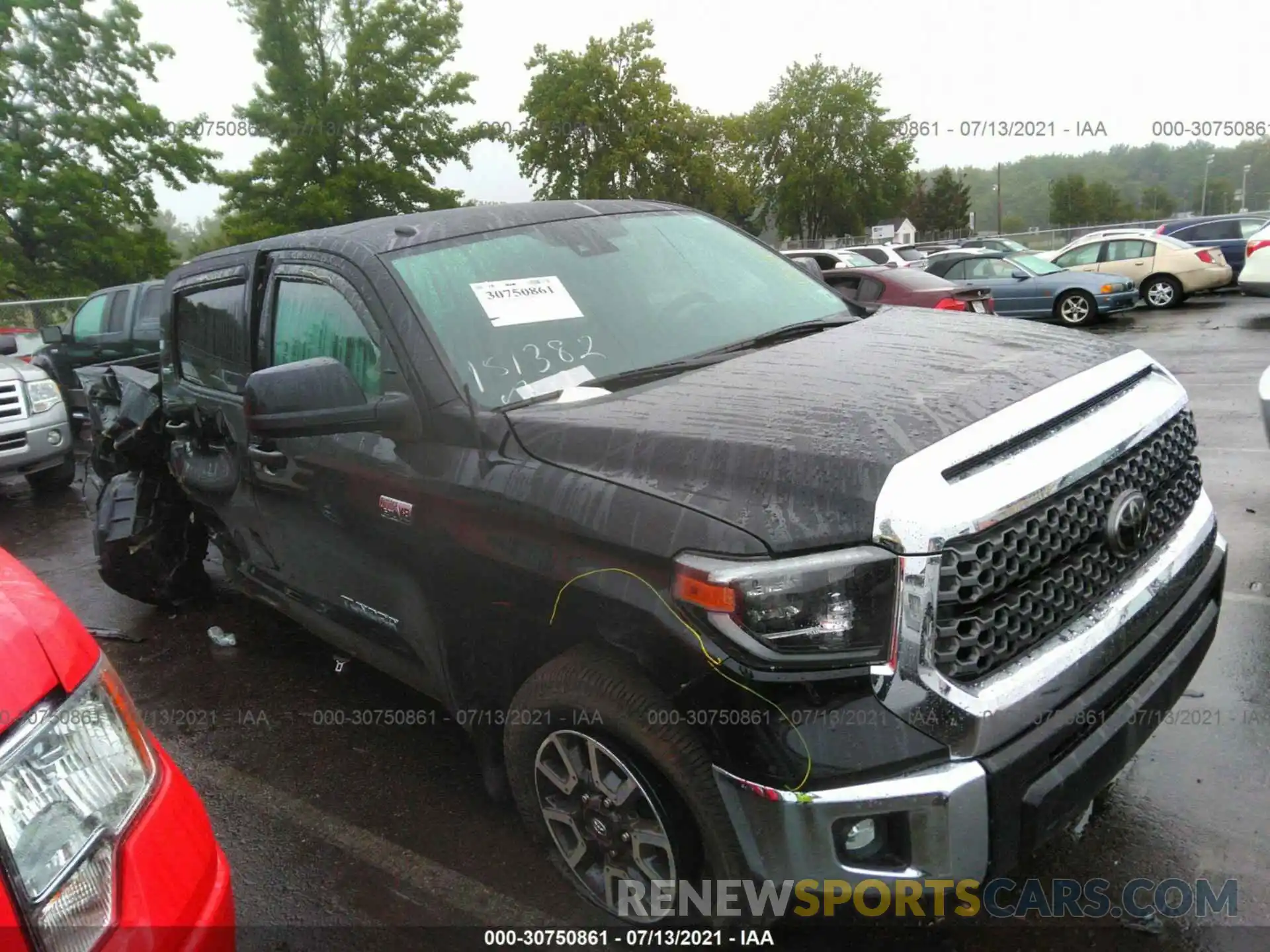 1 Photograph of a damaged car 5TFDY5F13KX843871 TOYOTA TUNDRA 4WD 2019