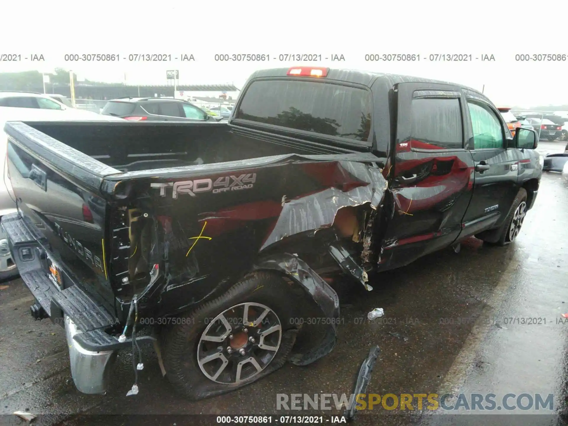 6 Photograph of a damaged car 5TFDY5F13KX843871 TOYOTA TUNDRA 4WD 2019