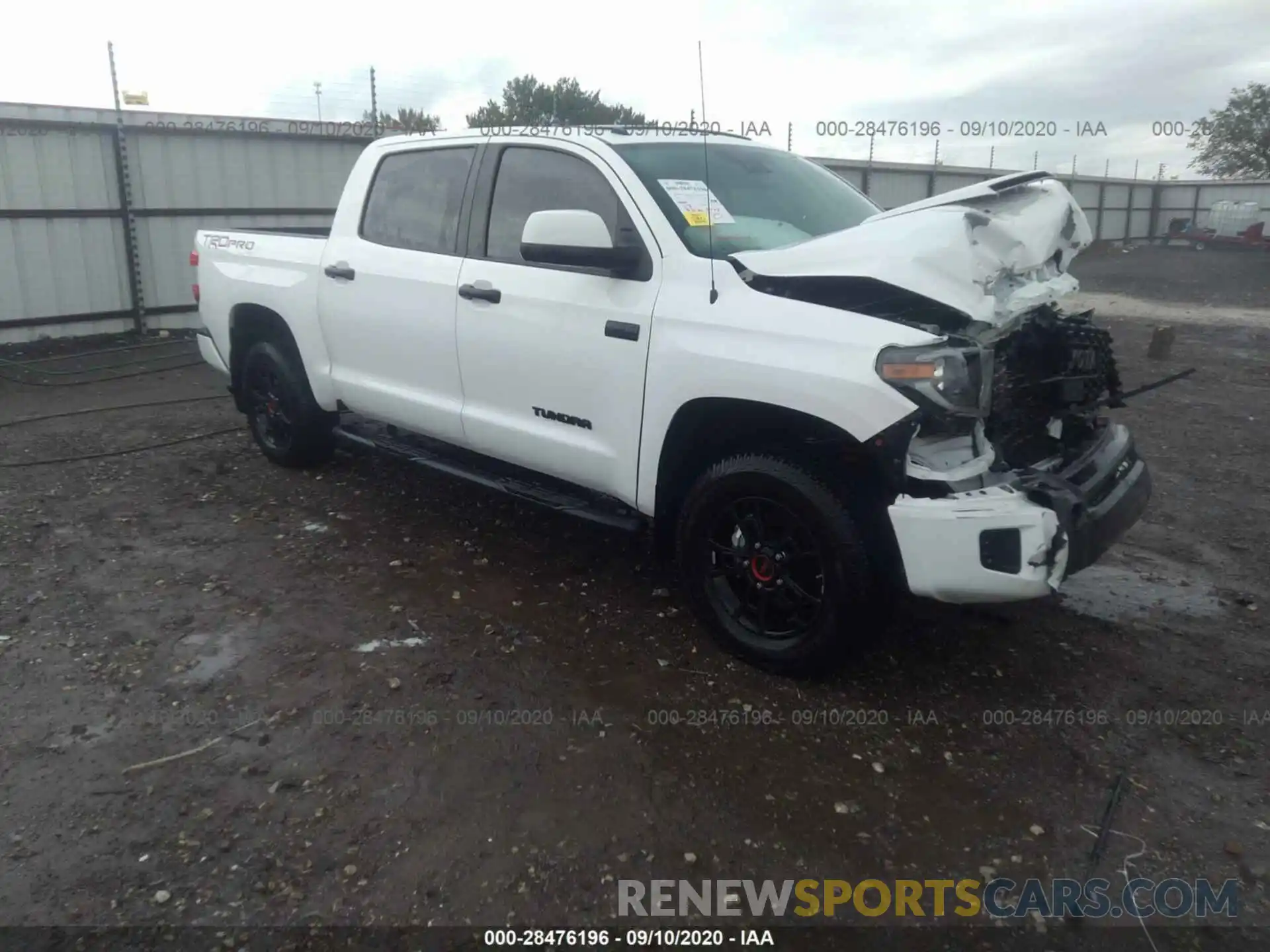 1 Photograph of a damaged car 5TFDY5F14KX844270 TOYOTA TUNDRA 4WD 2019