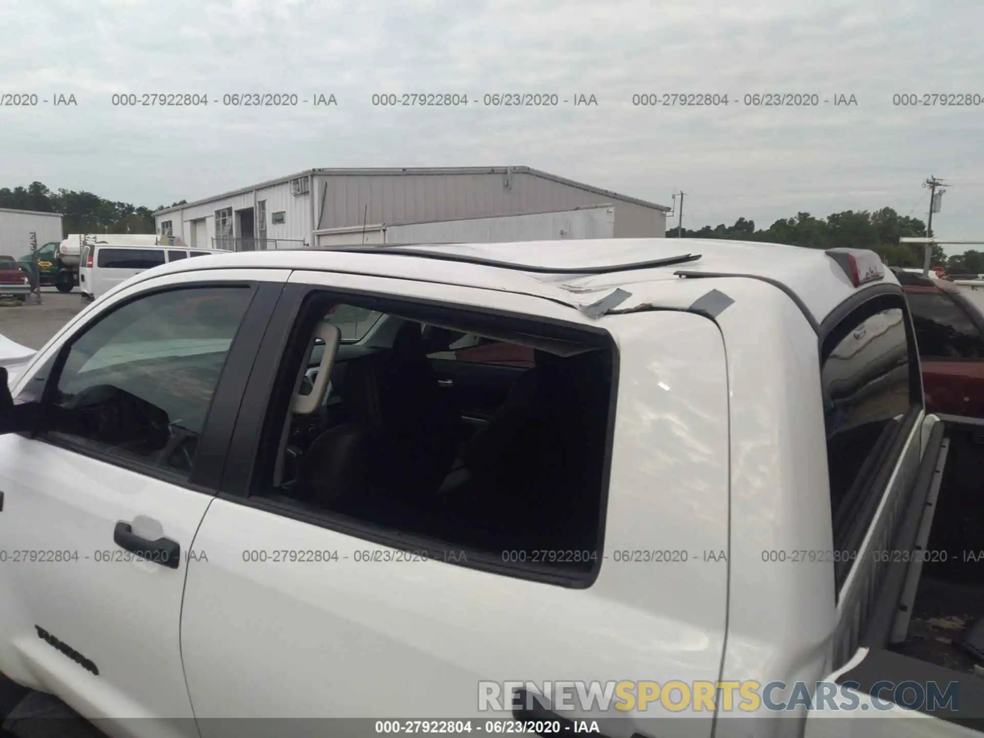 6 Photograph of a damaged car 5TFDY5F15KX852801 TOYOTA TUNDRA 4WD 2019