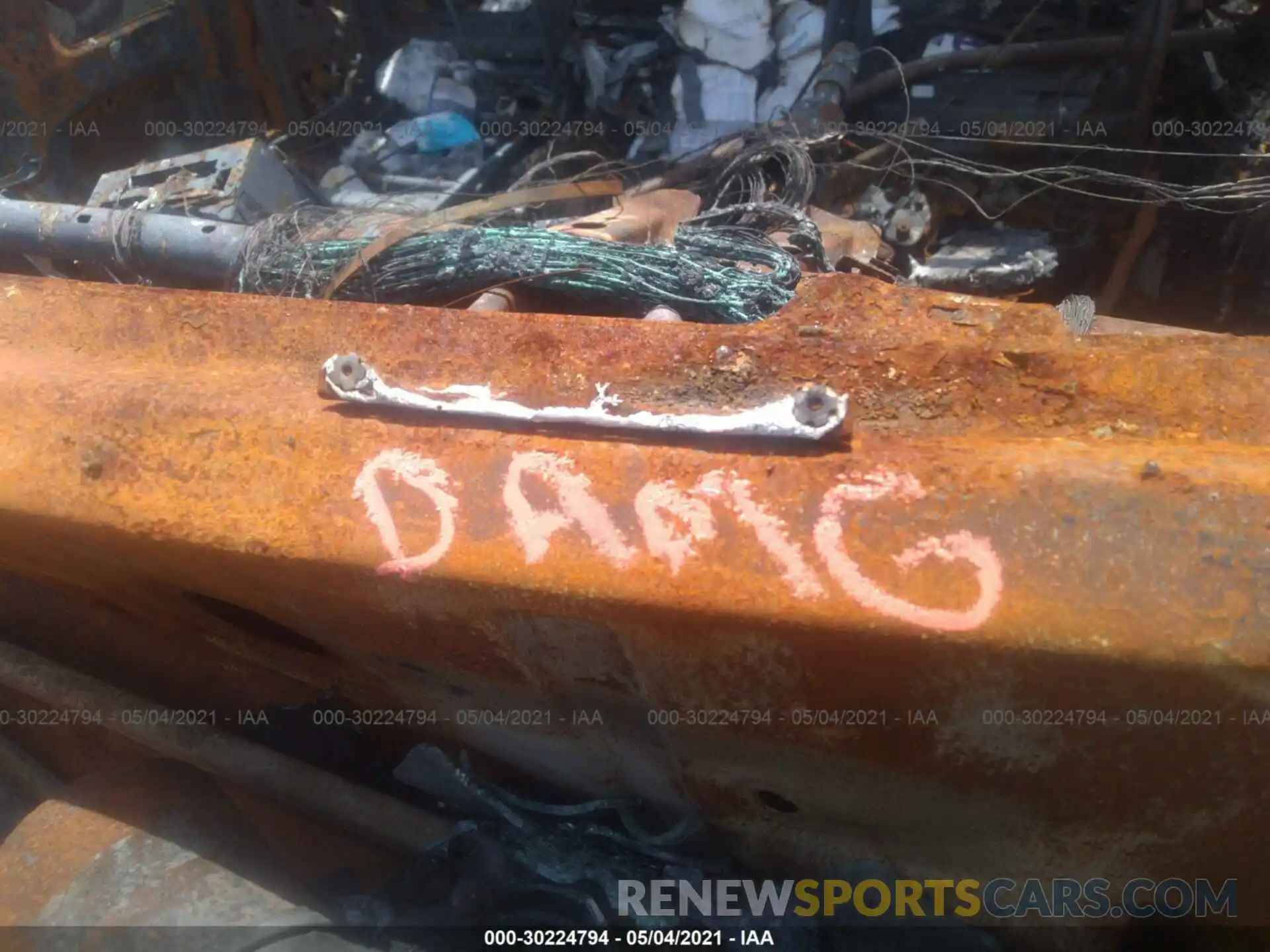 9 Photograph of a damaged car 5TFDY5F15KX852992 TOYOTA TUNDRA 4WD 2019