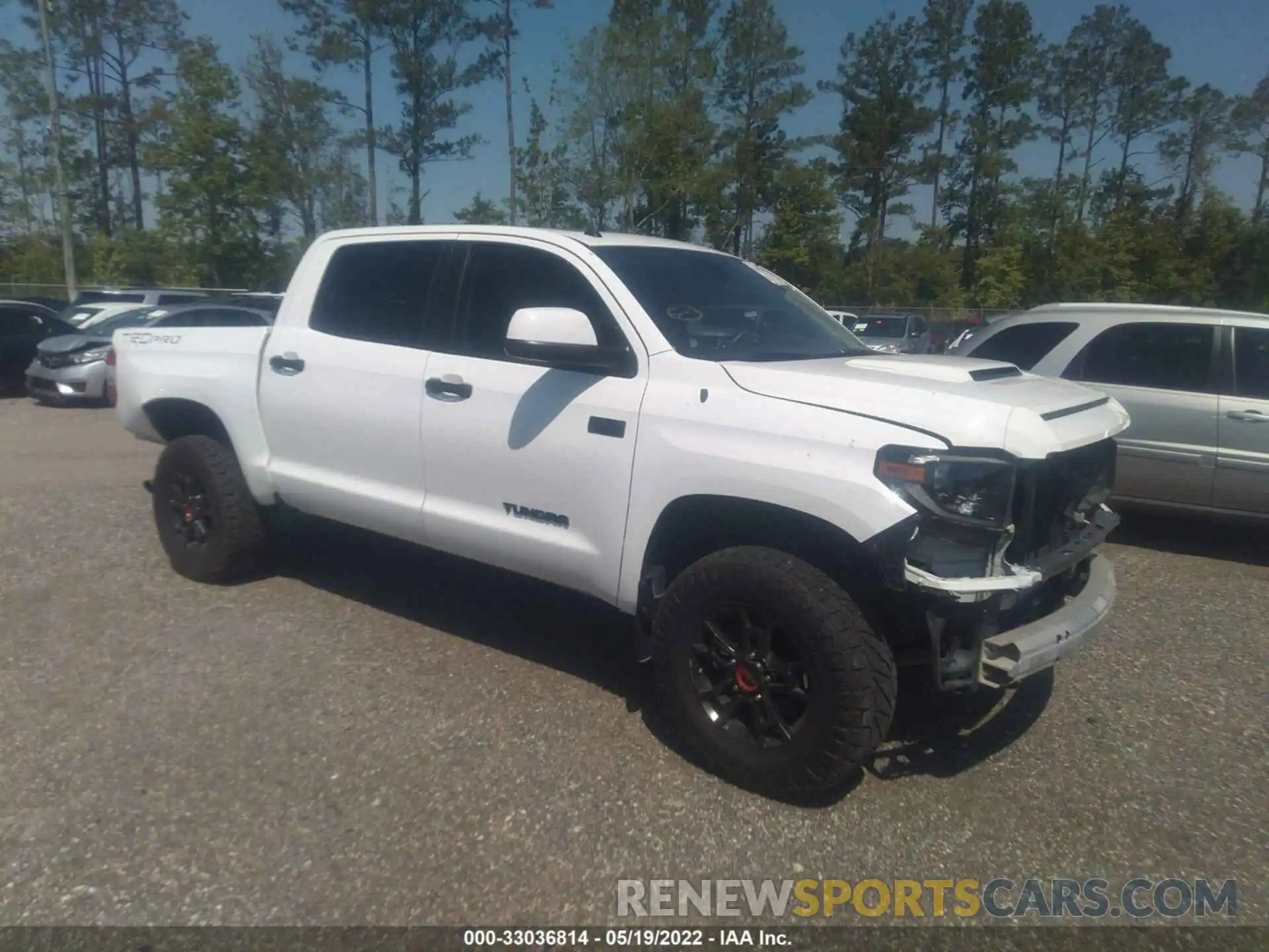 1 Photograph of a damaged car 5TFDY5F15KX859327 TOYOTA TUNDRA 4WD 2019