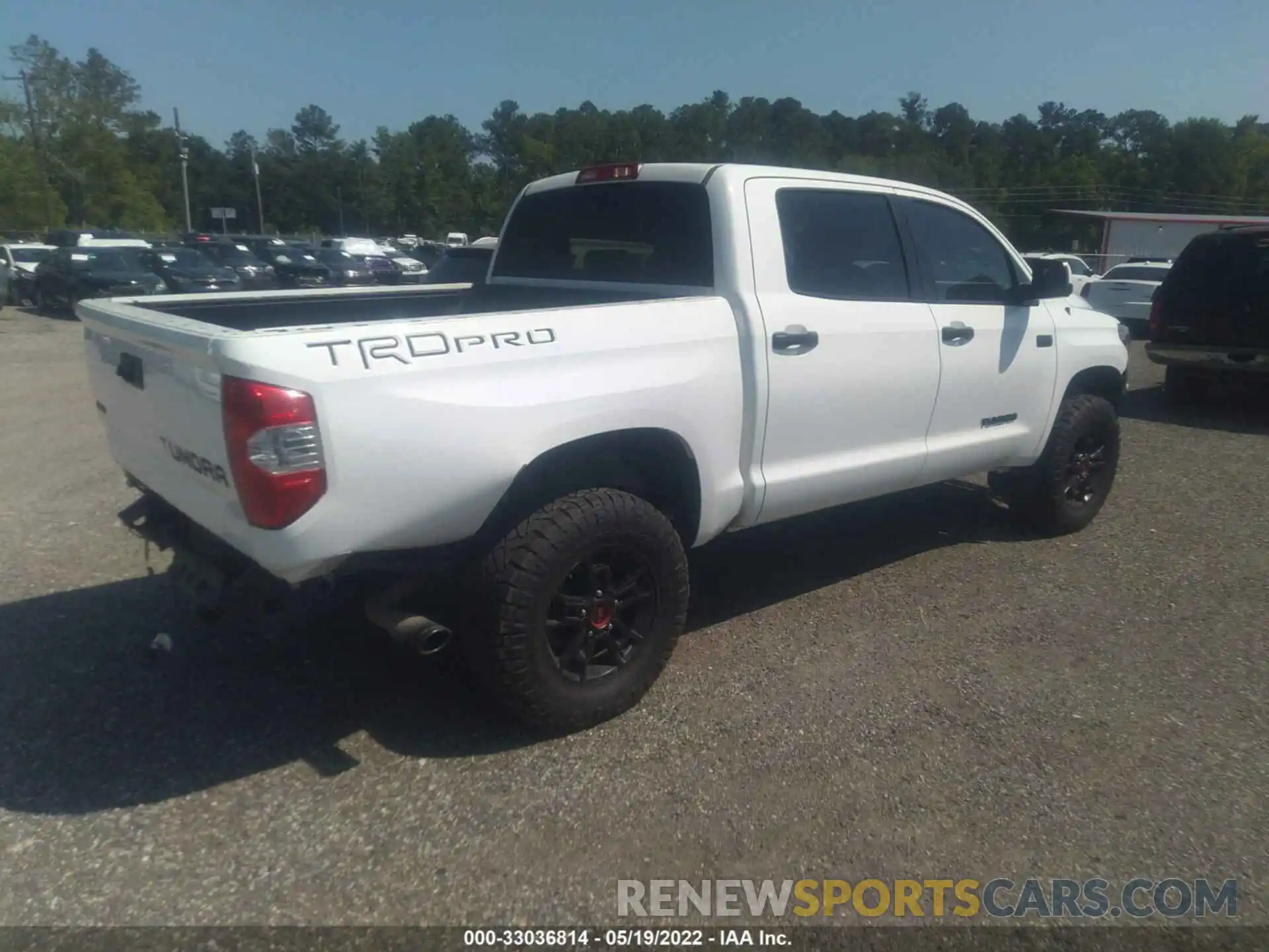 4 Photograph of a damaged car 5TFDY5F15KX859327 TOYOTA TUNDRA 4WD 2019