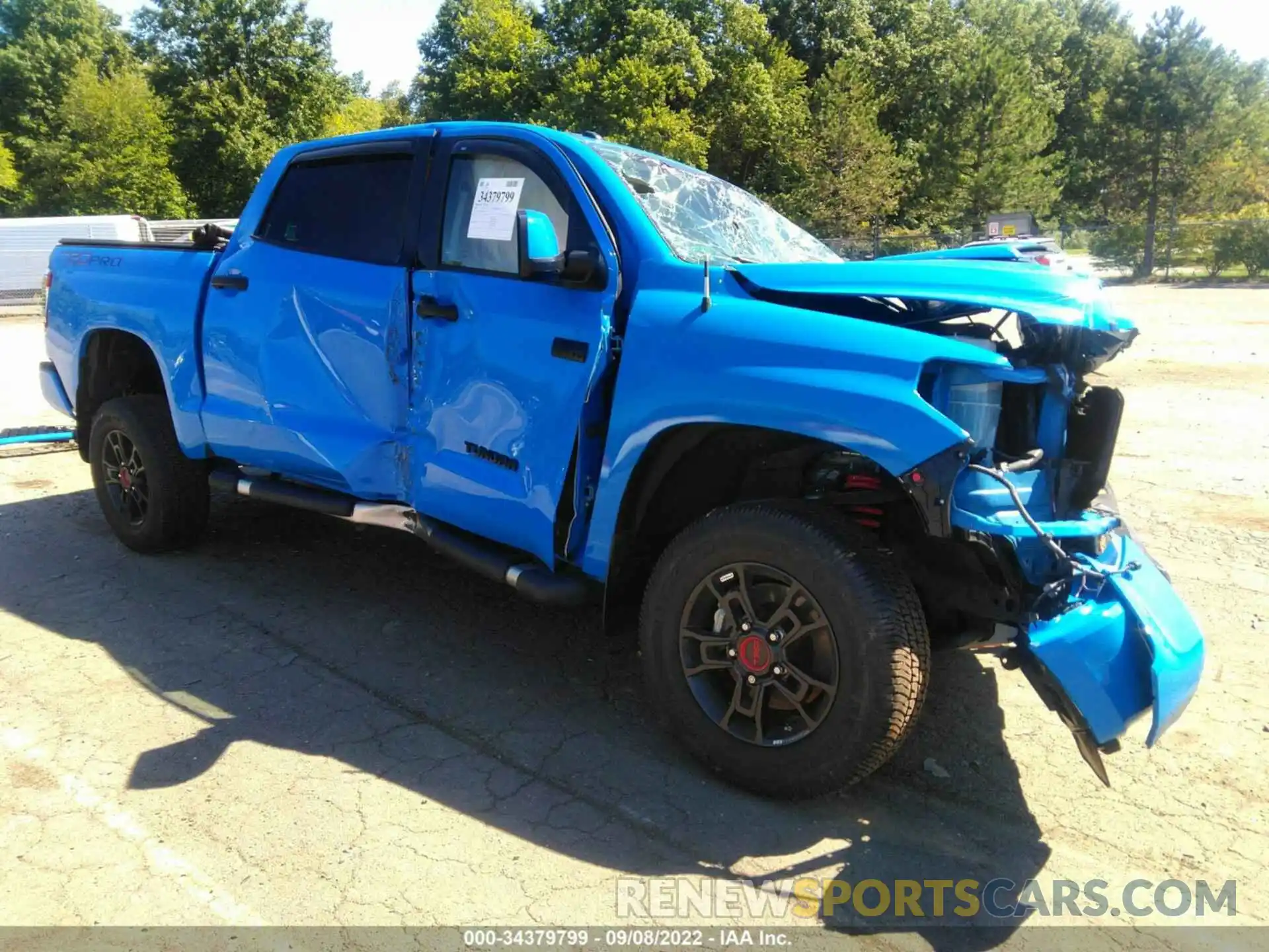 1 Photograph of a damaged car 5TFDY5F15KX861708 TOYOTA TUNDRA 4WD 2019