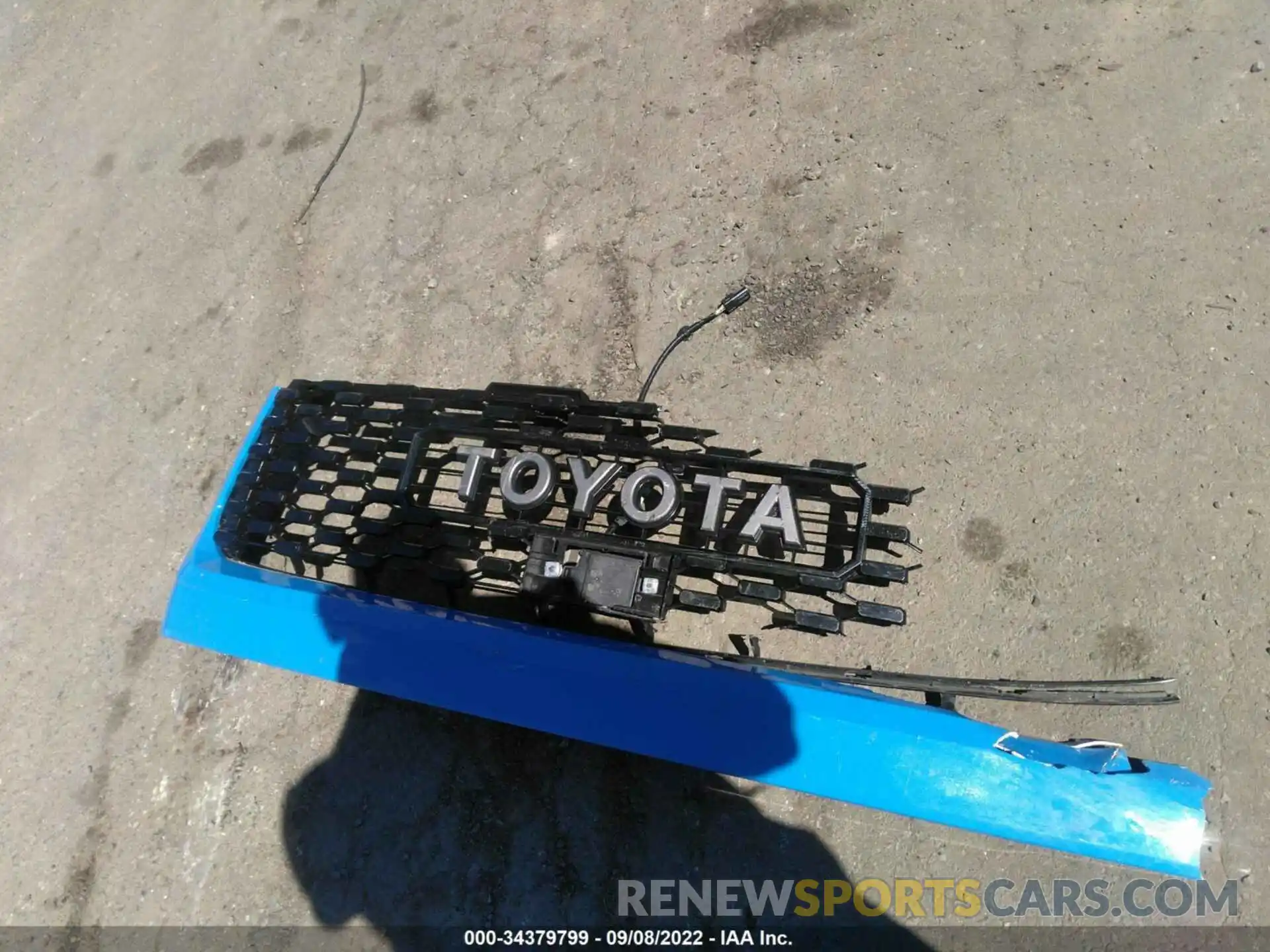 12 Photograph of a damaged car 5TFDY5F15KX861708 TOYOTA TUNDRA 4WD 2019