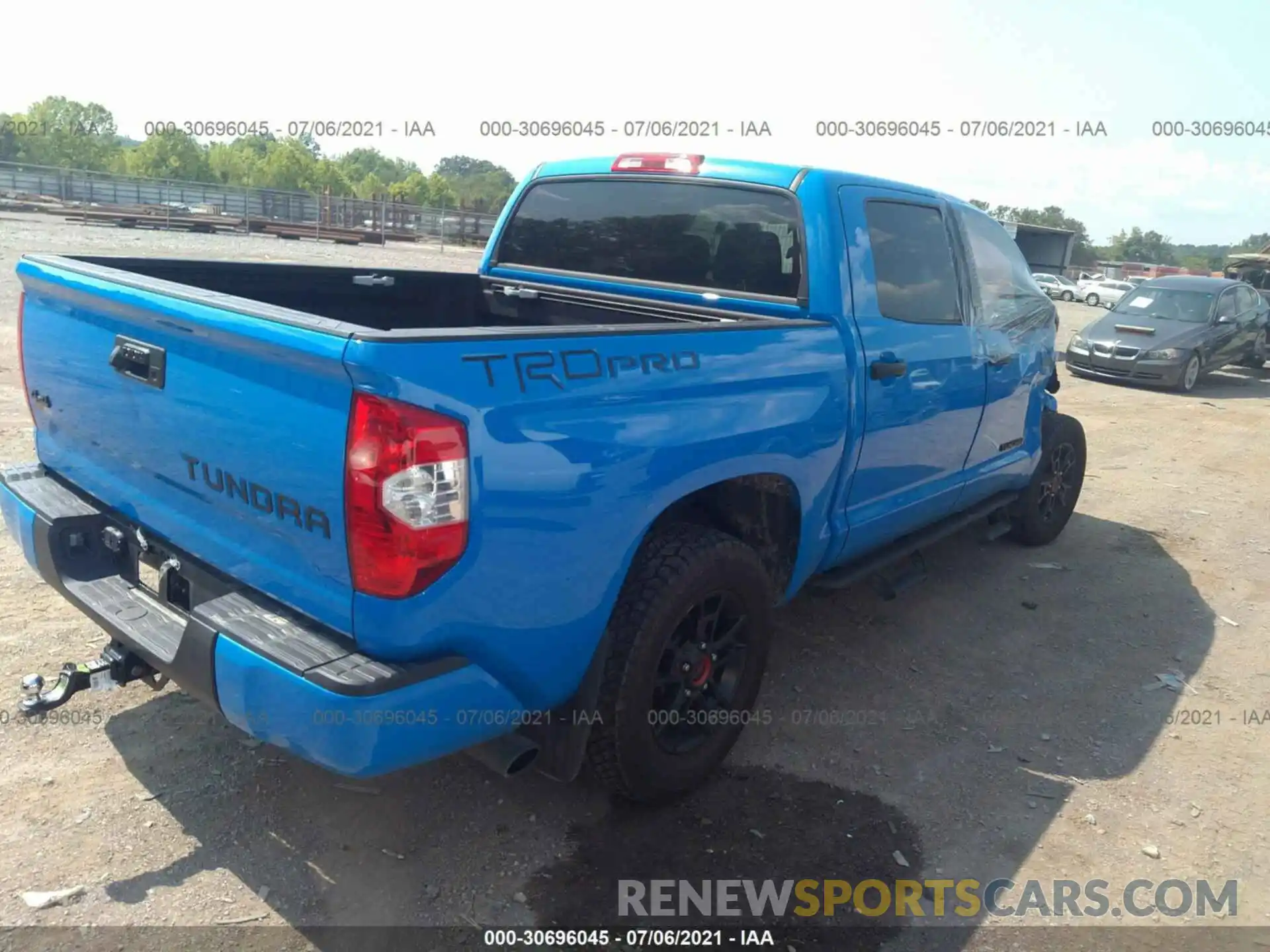 4 Фотография поврежденного автомобиля 5TFDY5F15KX862096 TOYOTA TUNDRA 4WD 2019