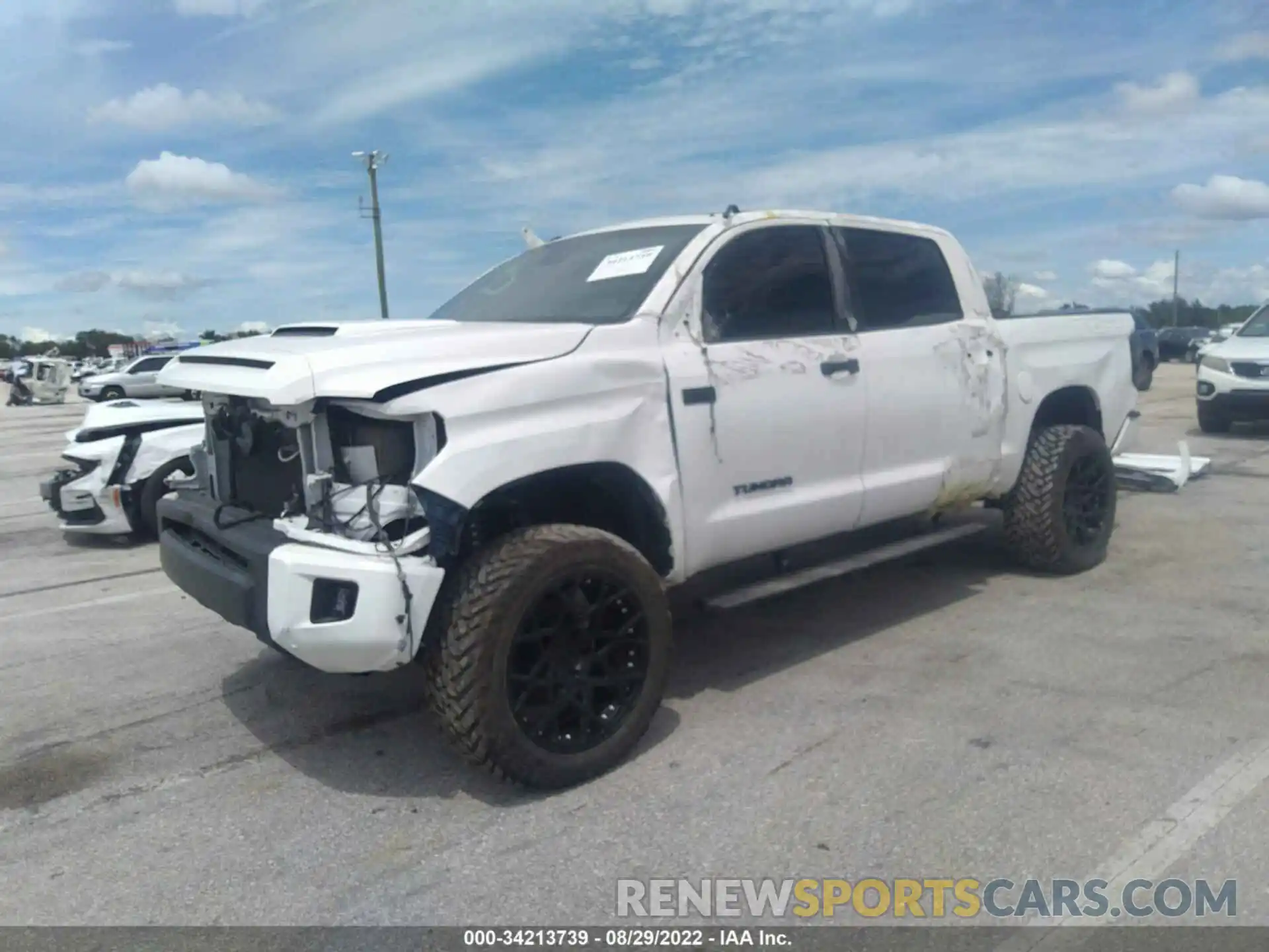 2 Photograph of a damaged car 5TFDY5F16KX786968 TOYOTA TUNDRA 4WD 2019