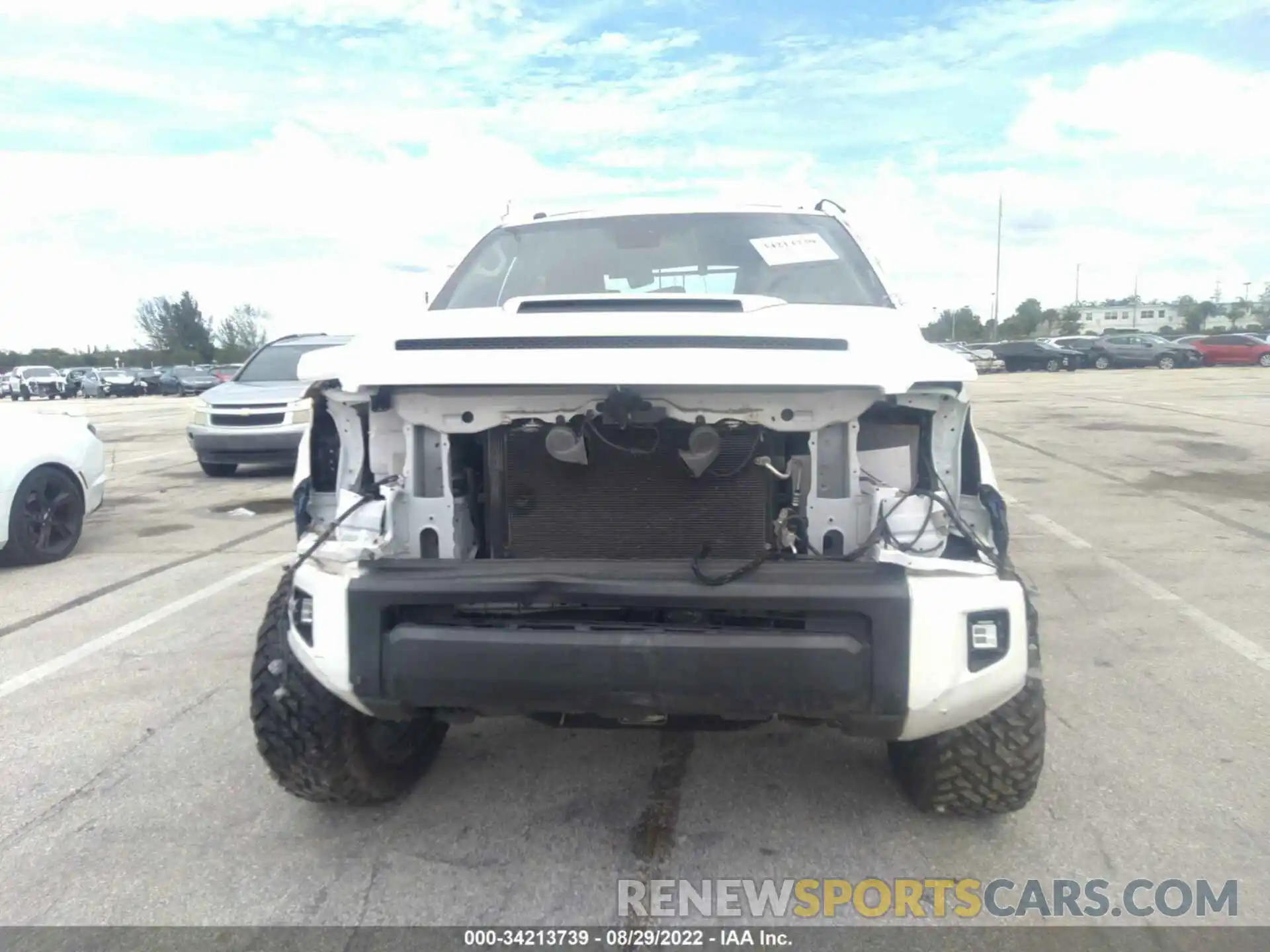 6 Photograph of a damaged car 5TFDY5F16KX786968 TOYOTA TUNDRA 4WD 2019