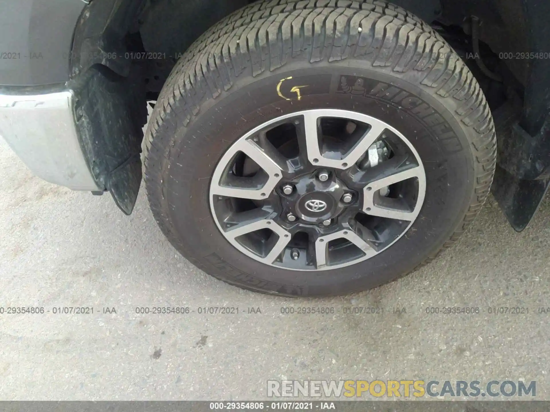 12 Photograph of a damaged car 5TFDY5F16KX797128 TOYOTA TUNDRA 4WD 2019