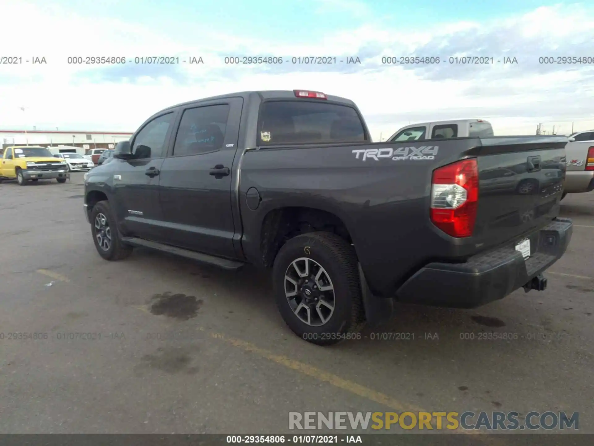 3 Photograph of a damaged car 5TFDY5F16KX797128 TOYOTA TUNDRA 4WD 2019