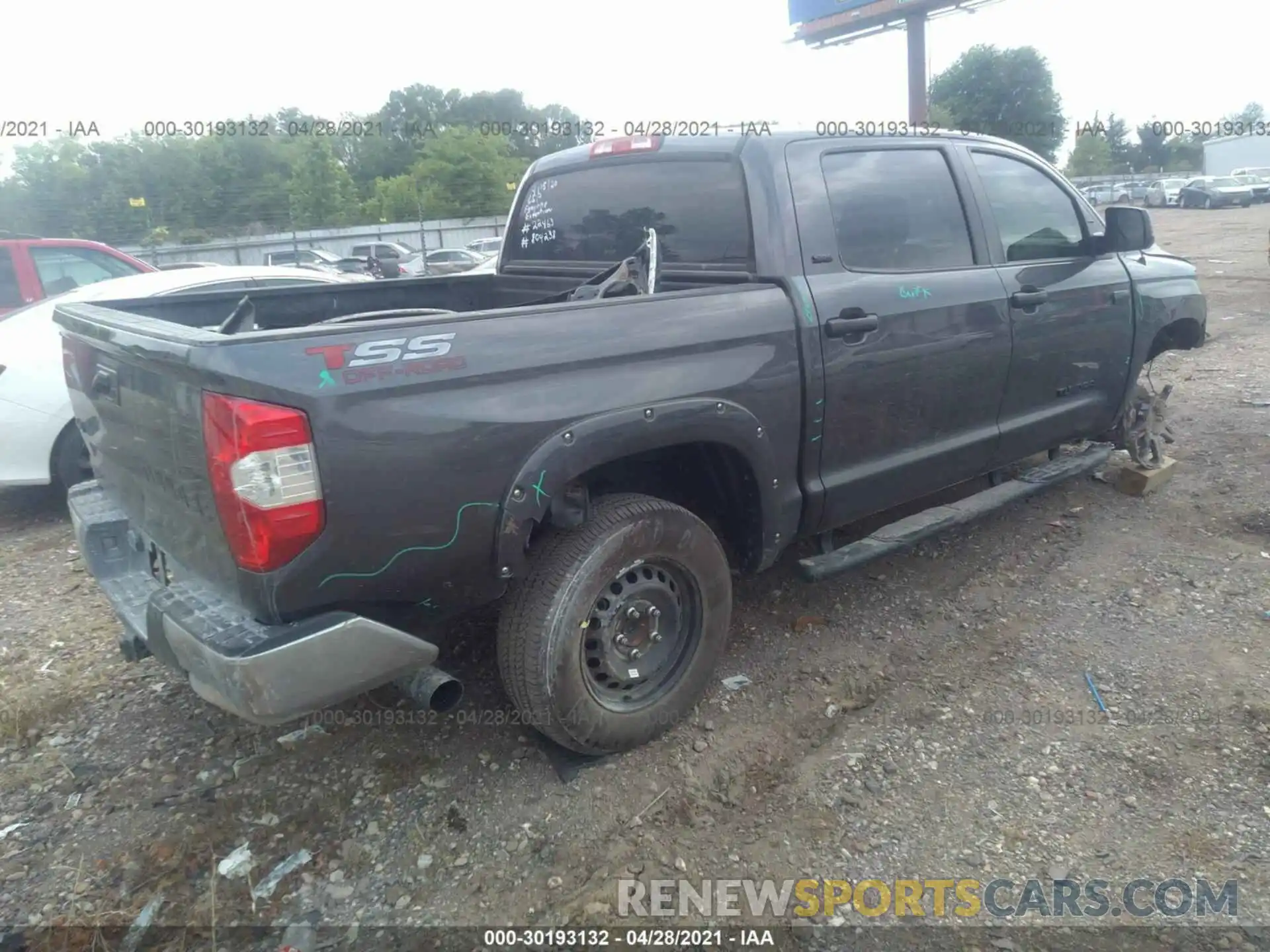 4 Photograph of a damaged car 5TFDY5F16KX804238 TOYOTA TUNDRA 4WD 2019