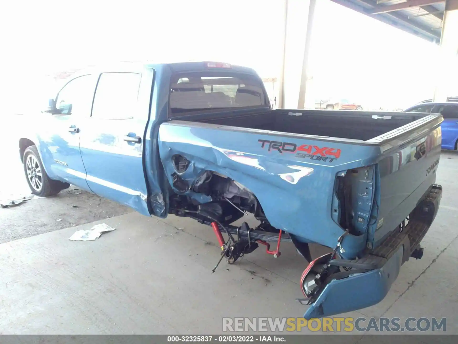 6 Photograph of a damaged car 5TFDY5F16KX854962 TOYOTA TUNDRA 4WD 2019