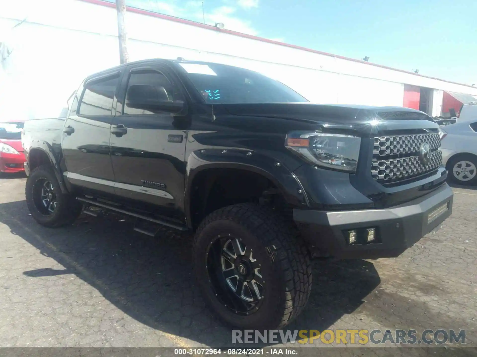 1 Photograph of a damaged car 5TFDY5F17KX828595 TOYOTA TUNDRA 4WD 2019