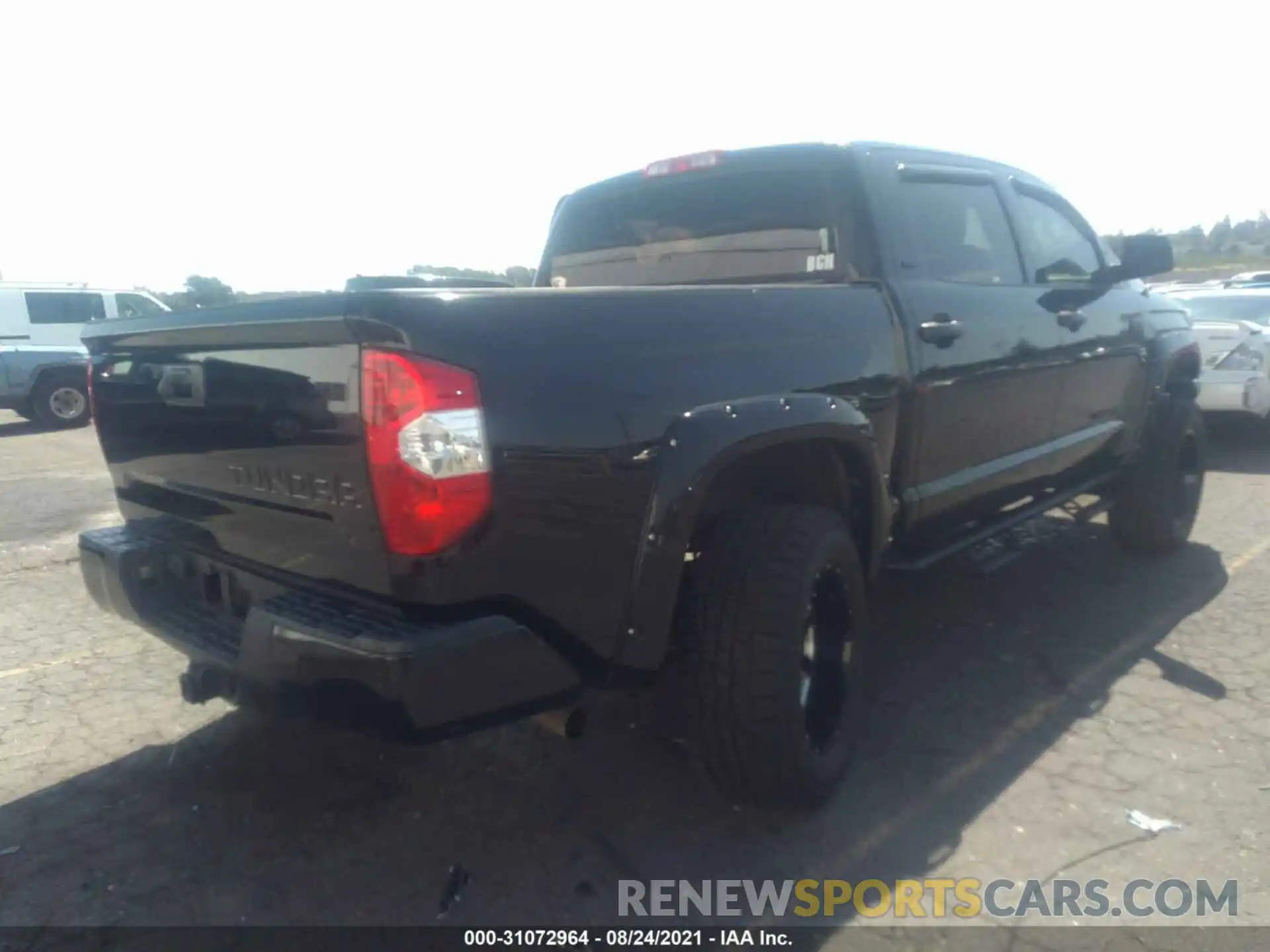 4 Photograph of a damaged car 5TFDY5F17KX828595 TOYOTA TUNDRA 4WD 2019