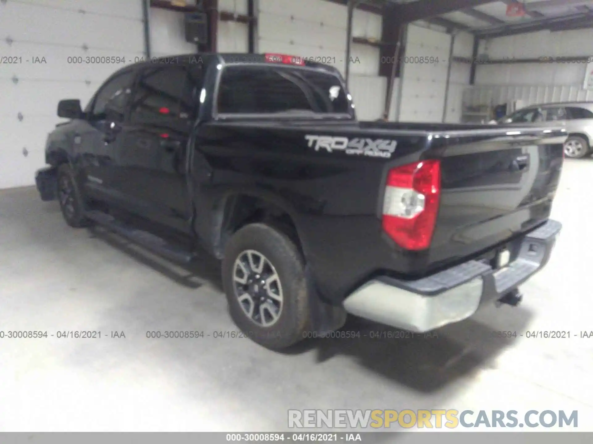 3 Photograph of a damaged car 5TFDY5F17KX850726 TOYOTA TUNDRA 4WD 2019