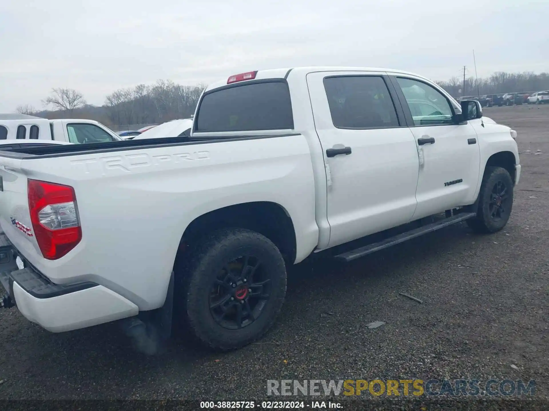 4 Photograph of a damaged car 5TFDY5F17KX857076 TOYOTA TUNDRA 4WD 2019