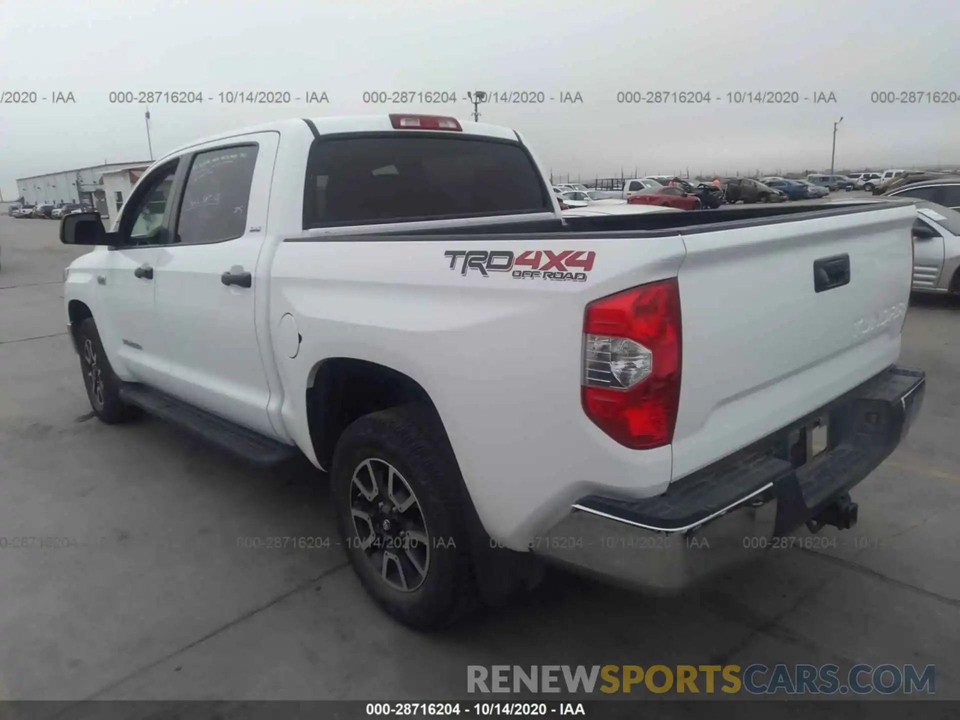 3 Photograph of a damaged car 5TFDY5F19KX821955 TOYOTA TUNDRA 4WD 2019