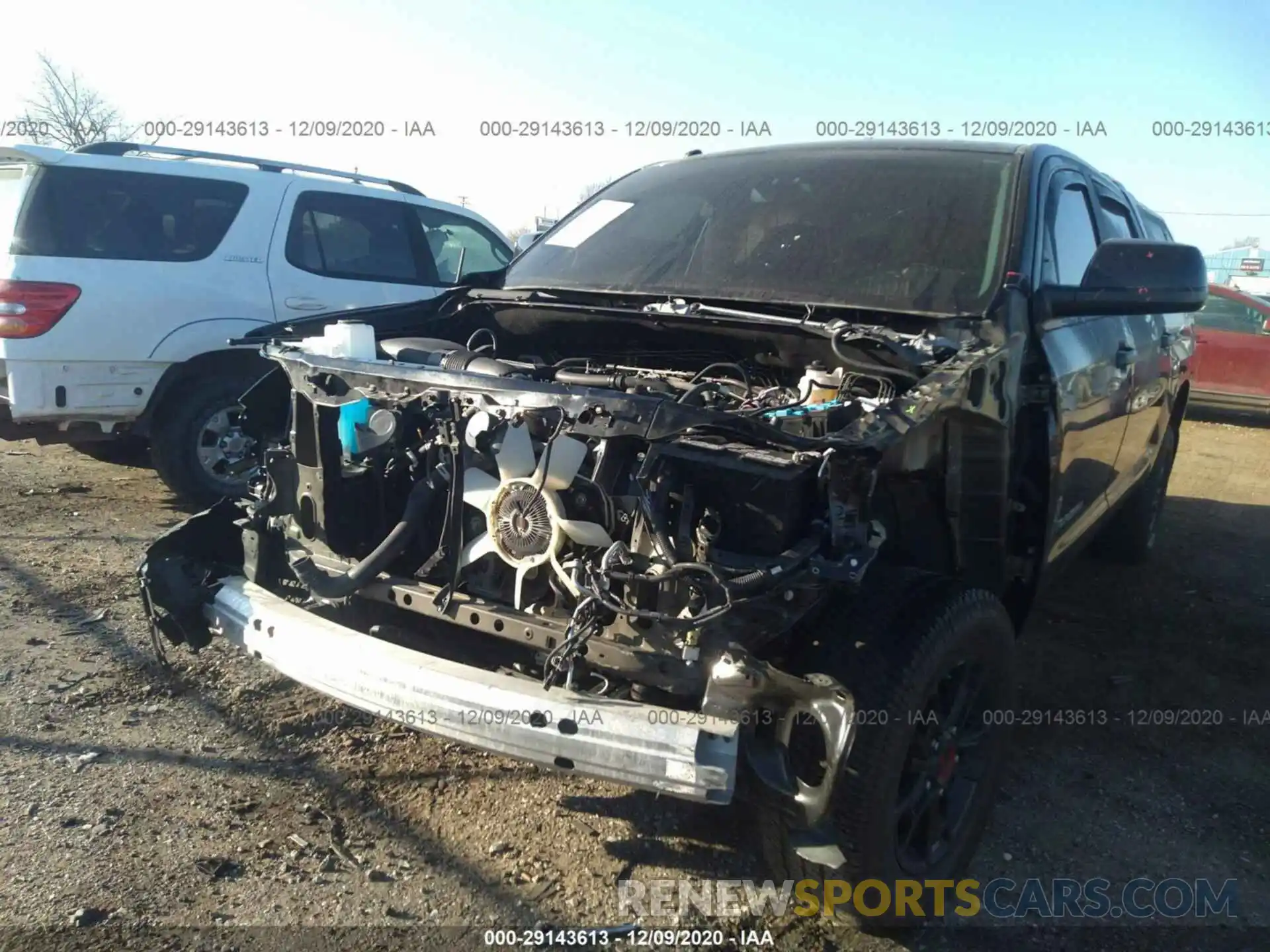 6 Photograph of a damaged car 5TFDY5F19KX839792 TOYOTA TUNDRA 4WD 2019