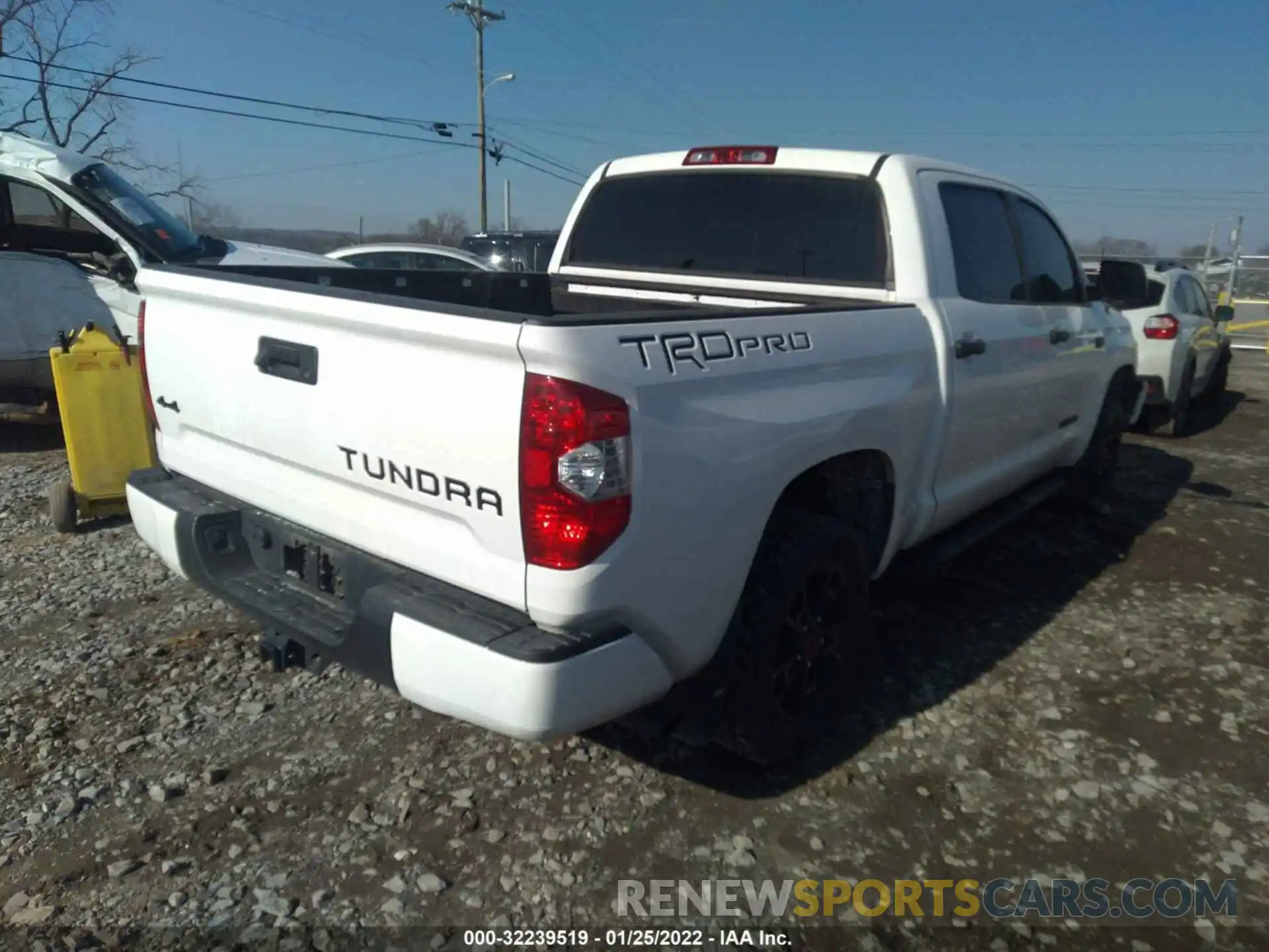 4 Фотография поврежденного автомобиля 5TFDY5F1XKX779862 TOYOTA TUNDRA 4WD 2019