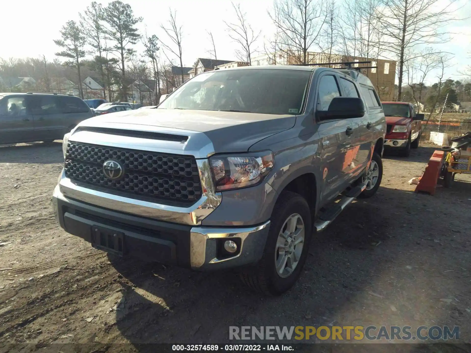 2 Photograph of a damaged car 5TFDY5F1XKX807028 TOYOTA TUNDRA 4WD 2019