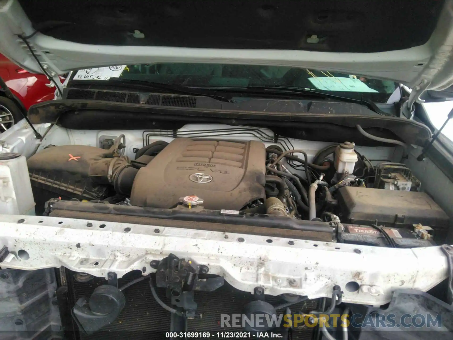 10 Photograph of a damaged car 5TFDY5F1XKX834424 TOYOTA TUNDRA 4WD 2019