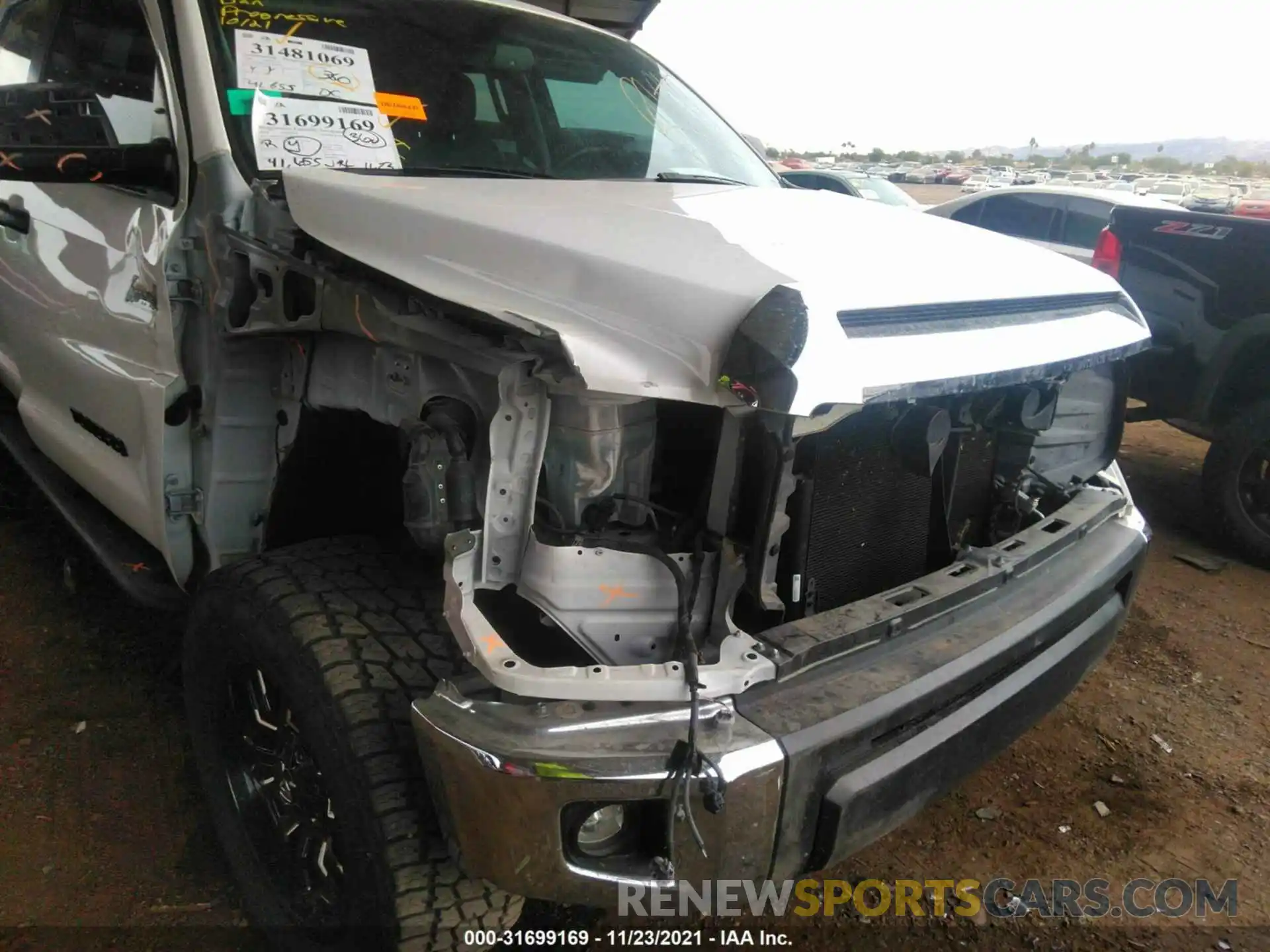 6 Photograph of a damaged car 5TFDY5F1XKX834424 TOYOTA TUNDRA 4WD 2019