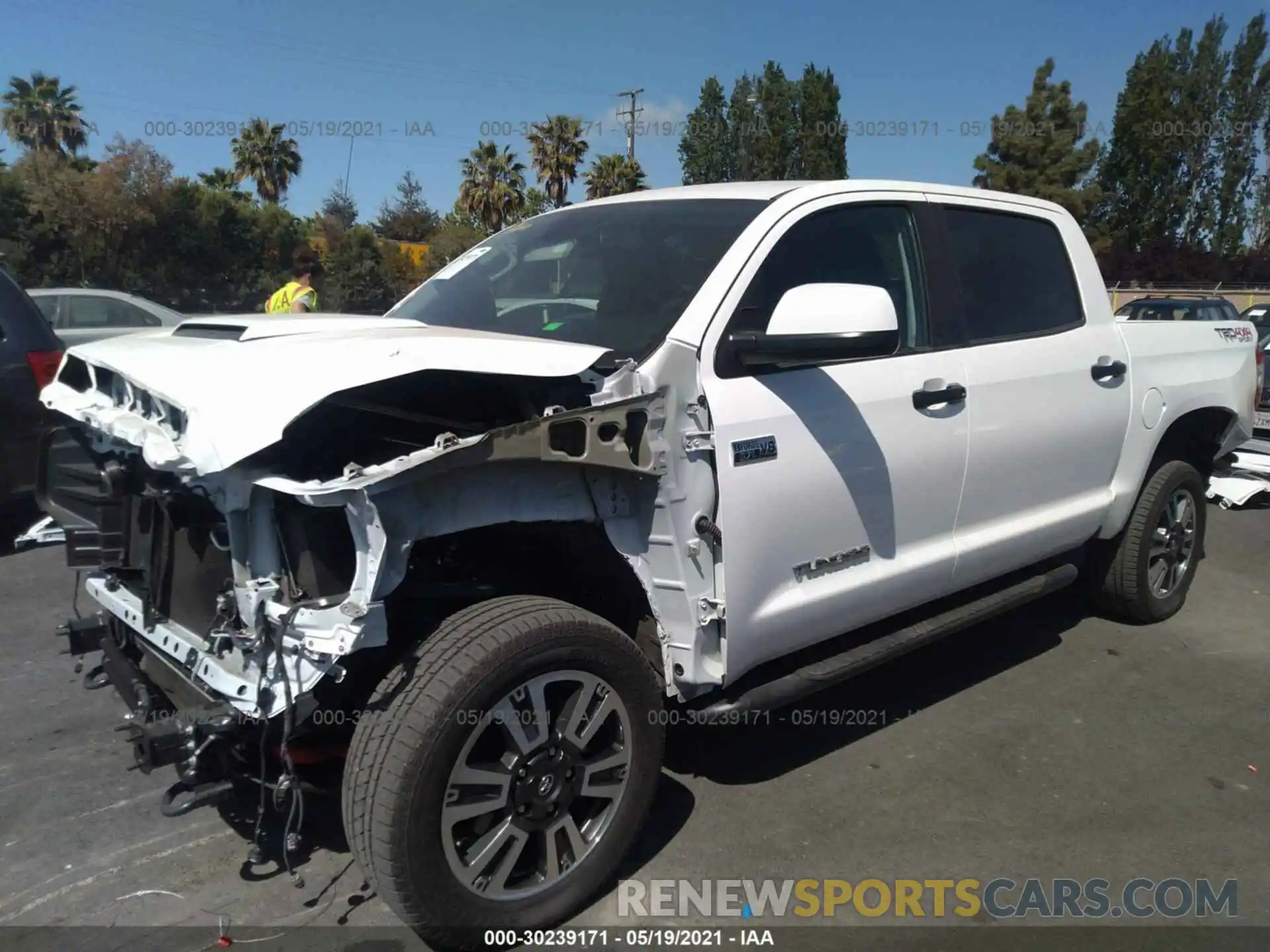 2 Photograph of a damaged car 5TFDY5F1XKX865186 TOYOTA TUNDRA 4WD 2019