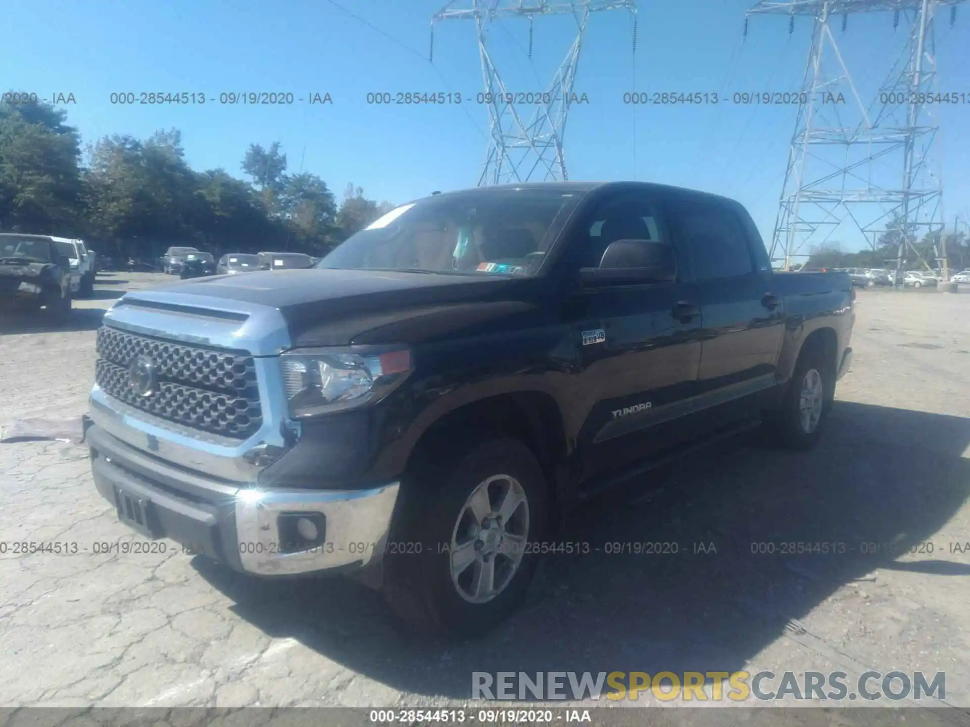 2 Photograph of a damaged car 5TFDY5F1XKX868086 TOYOTA TUNDRA 4WD 2019