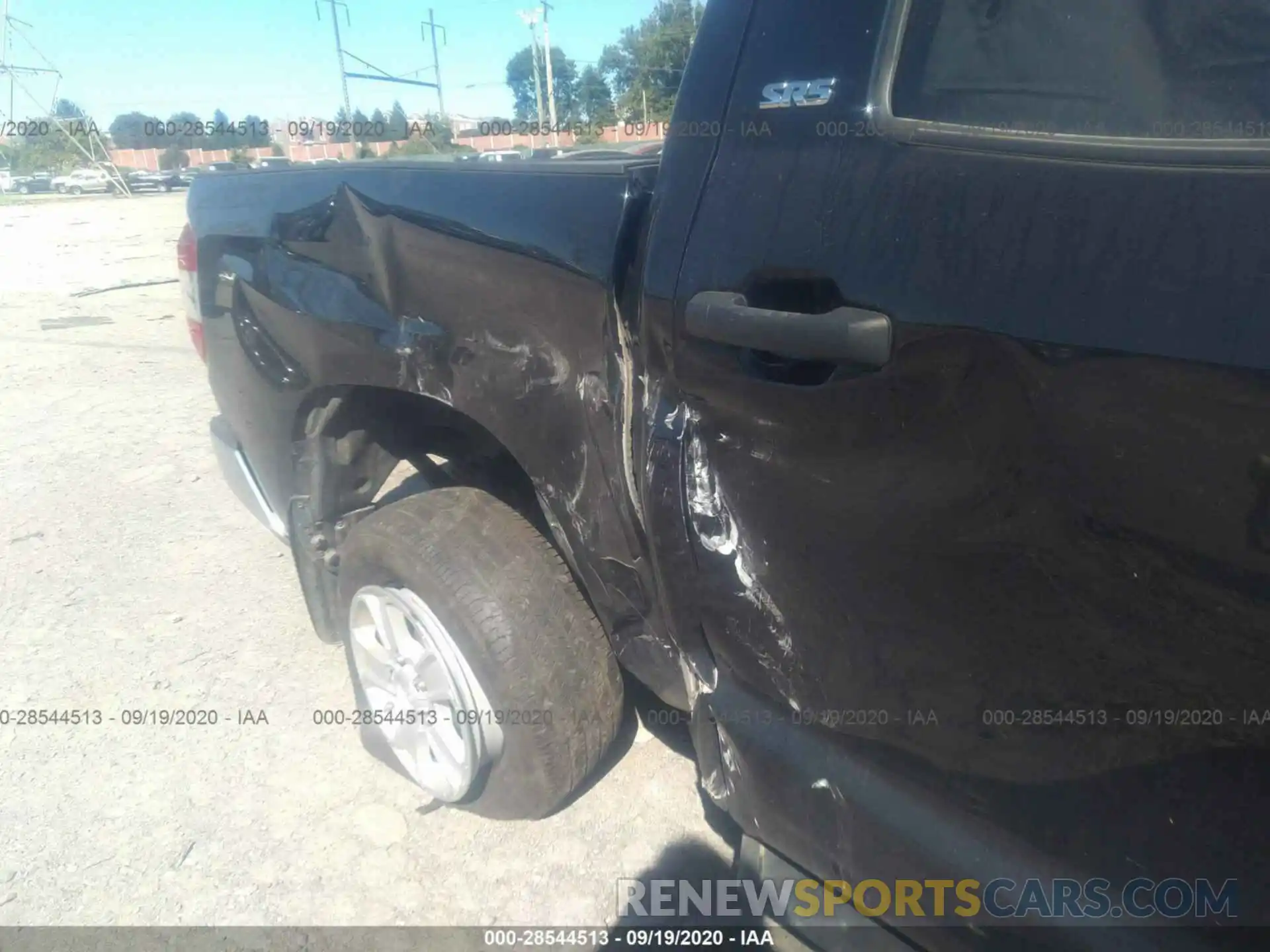 6 Photograph of a damaged car 5TFDY5F1XKX868086 TOYOTA TUNDRA 4WD 2019