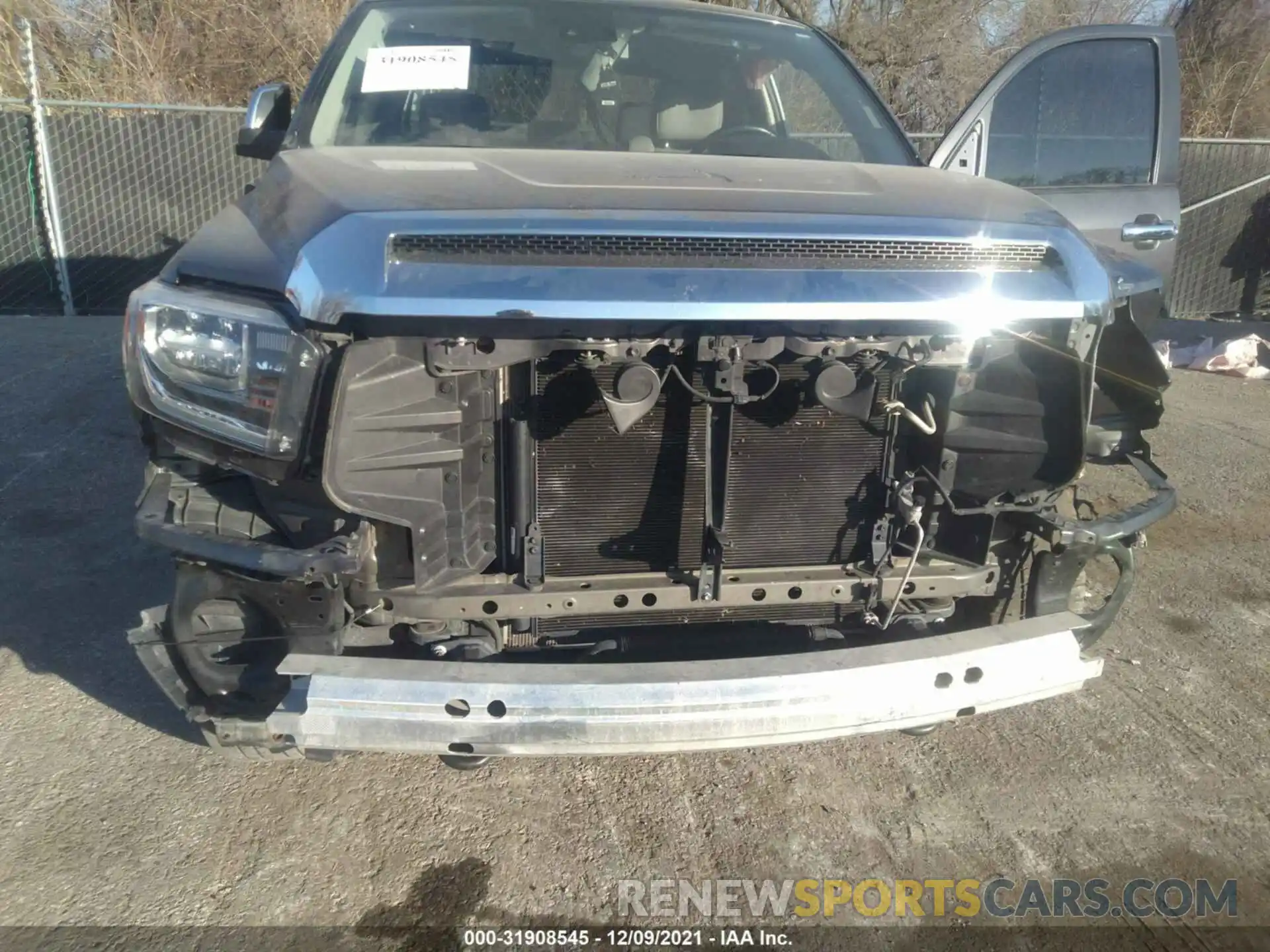 13 Photograph of a damaged car 5TFHY5F10KX859379 TOYOTA TUNDRA 4WD 2019