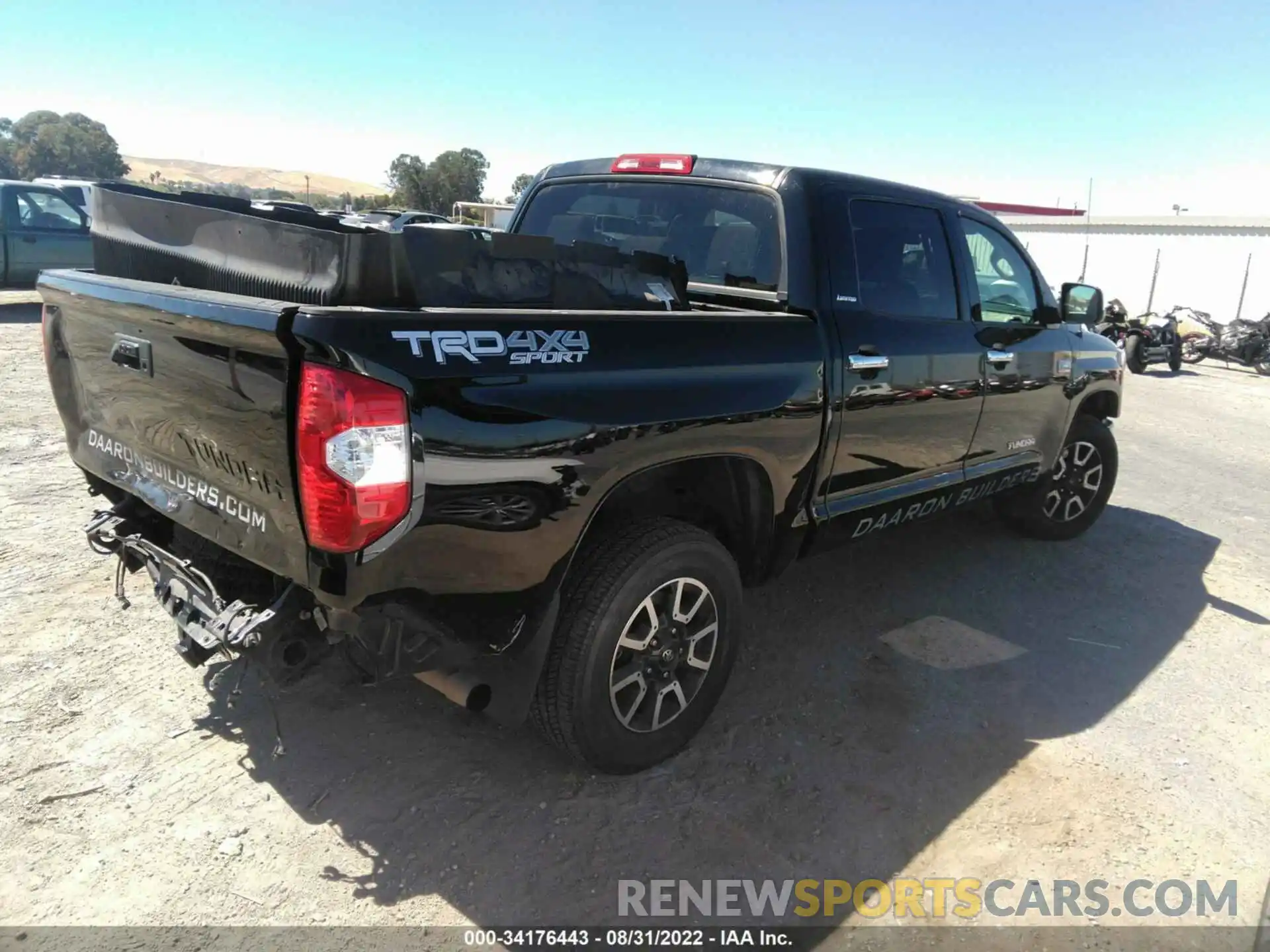 4 Photograph of a damaged car 5TFHY5F11KX786457 TOYOTA TUNDRA 4WD 2019