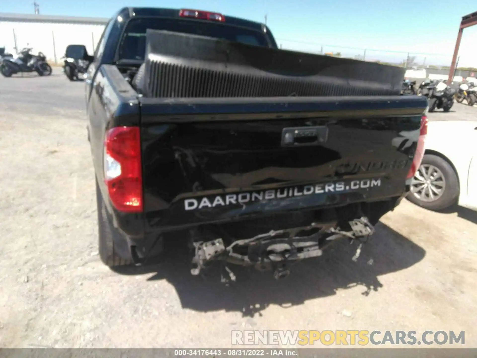 6 Photograph of a damaged car 5TFHY5F11KX786457 TOYOTA TUNDRA 4WD 2019