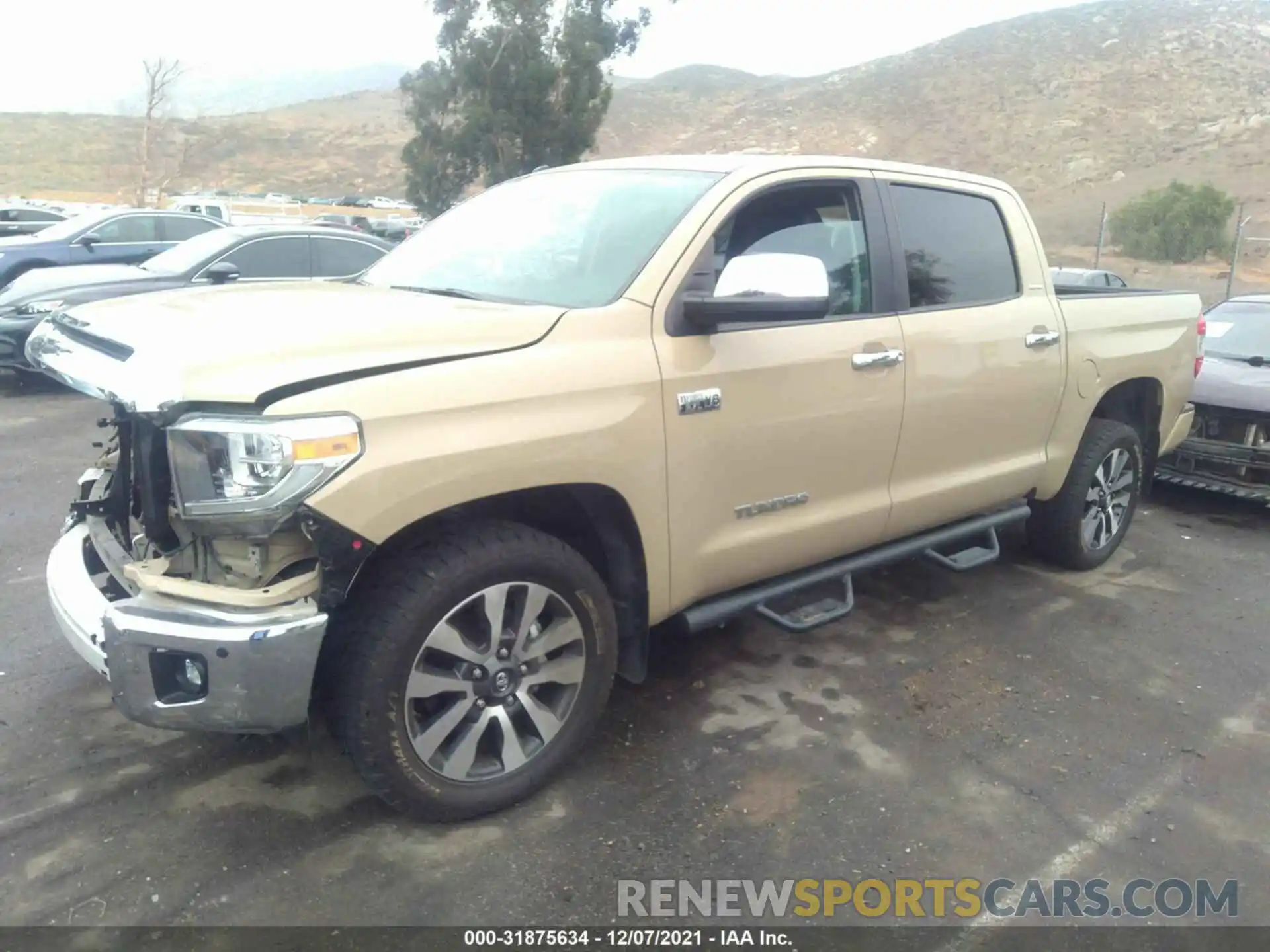 2 Photograph of a damaged car 5TFHY5F11KX833406 TOYOTA TUNDRA 4WD 2019