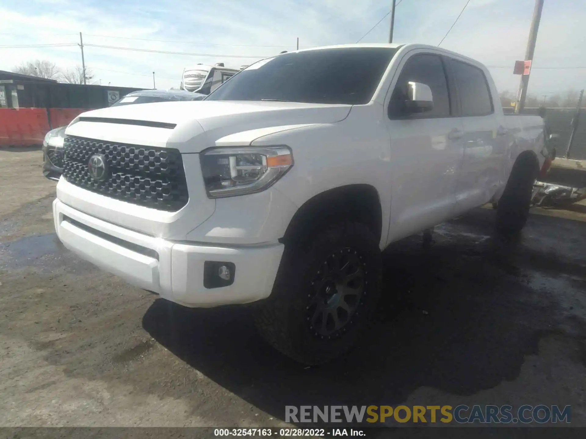 2 Photograph of a damaged car 5TFHY5F11KX839979 TOYOTA TUNDRA 4WD 2019