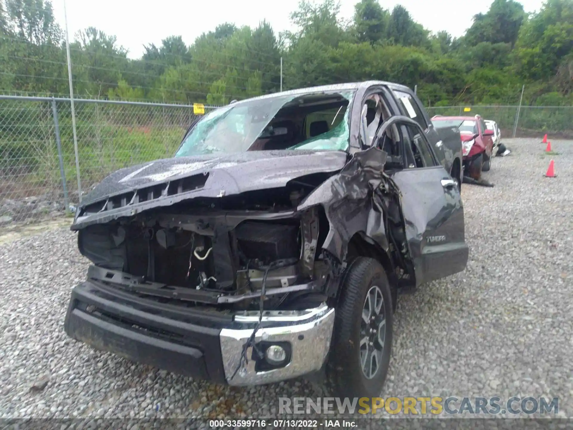 6 Photograph of a damaged car 5TFHY5F12KX848366 TOYOTA TUNDRA 4WD 2019