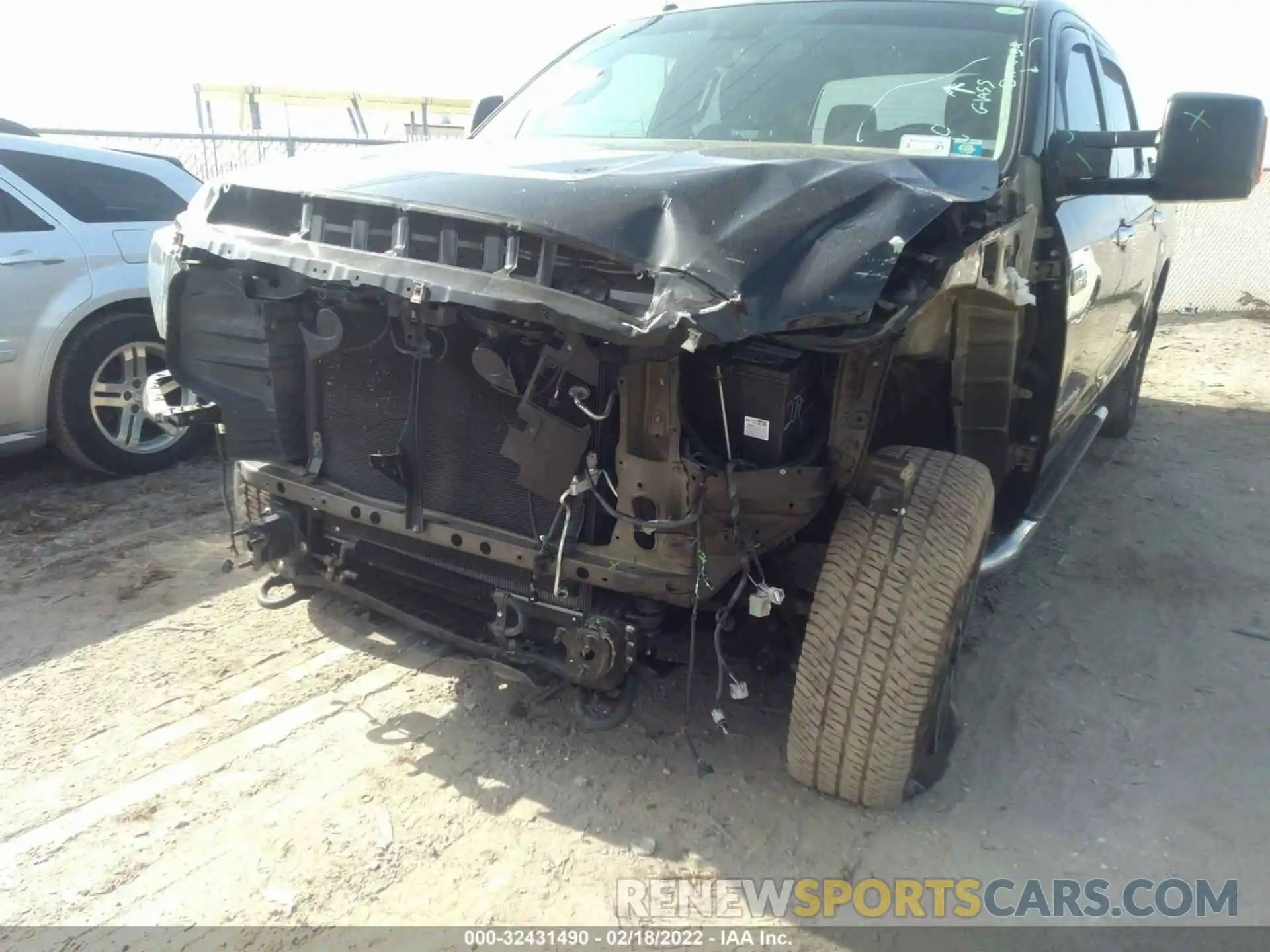 6 Photograph of a damaged car 5TFHY5F14KX777736 TOYOTA TUNDRA 4WD 2019