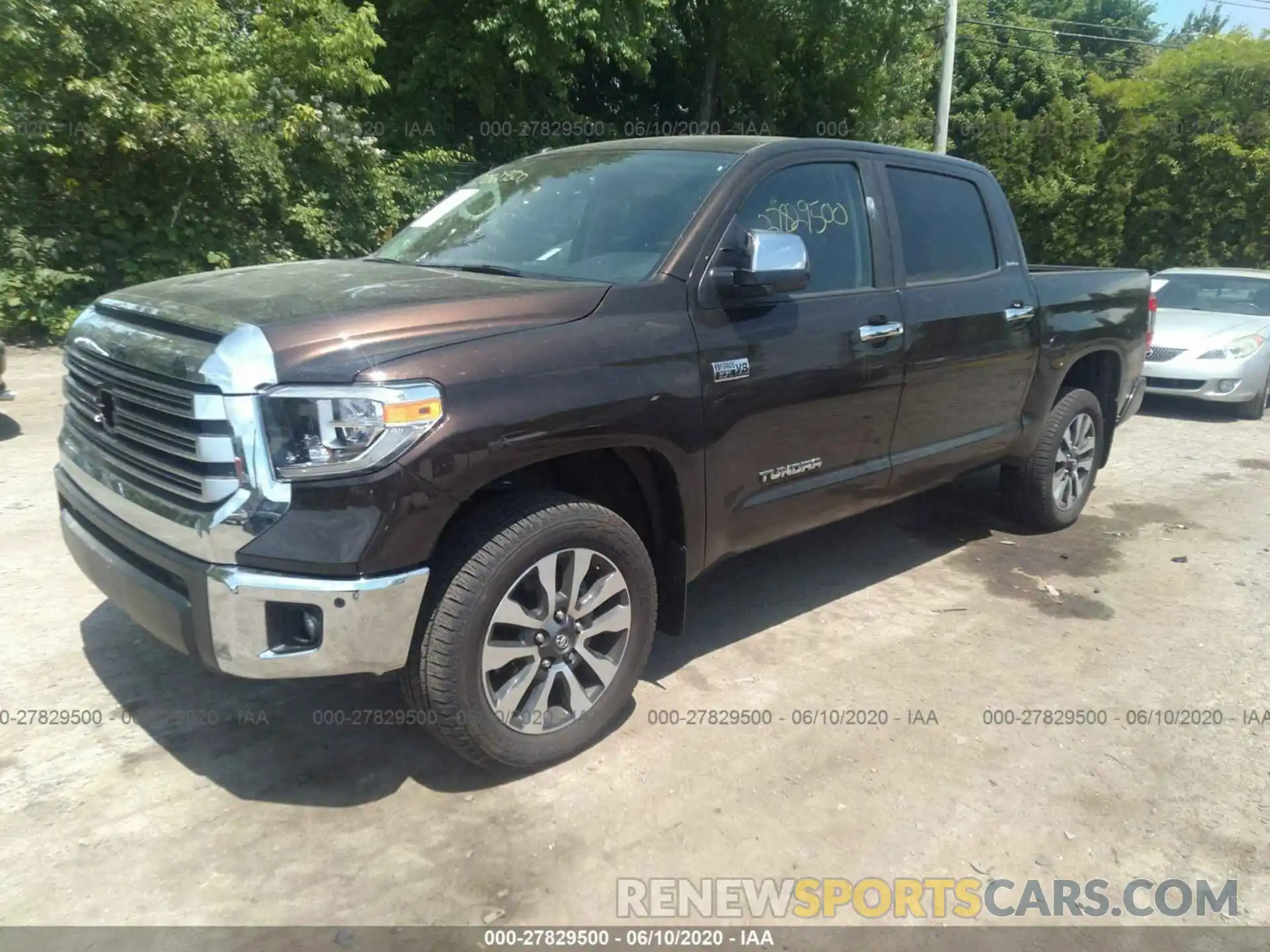 2 Photograph of a damaged car 5TFHY5F15KX806788 TOYOTA TUNDRA 4WD 2019