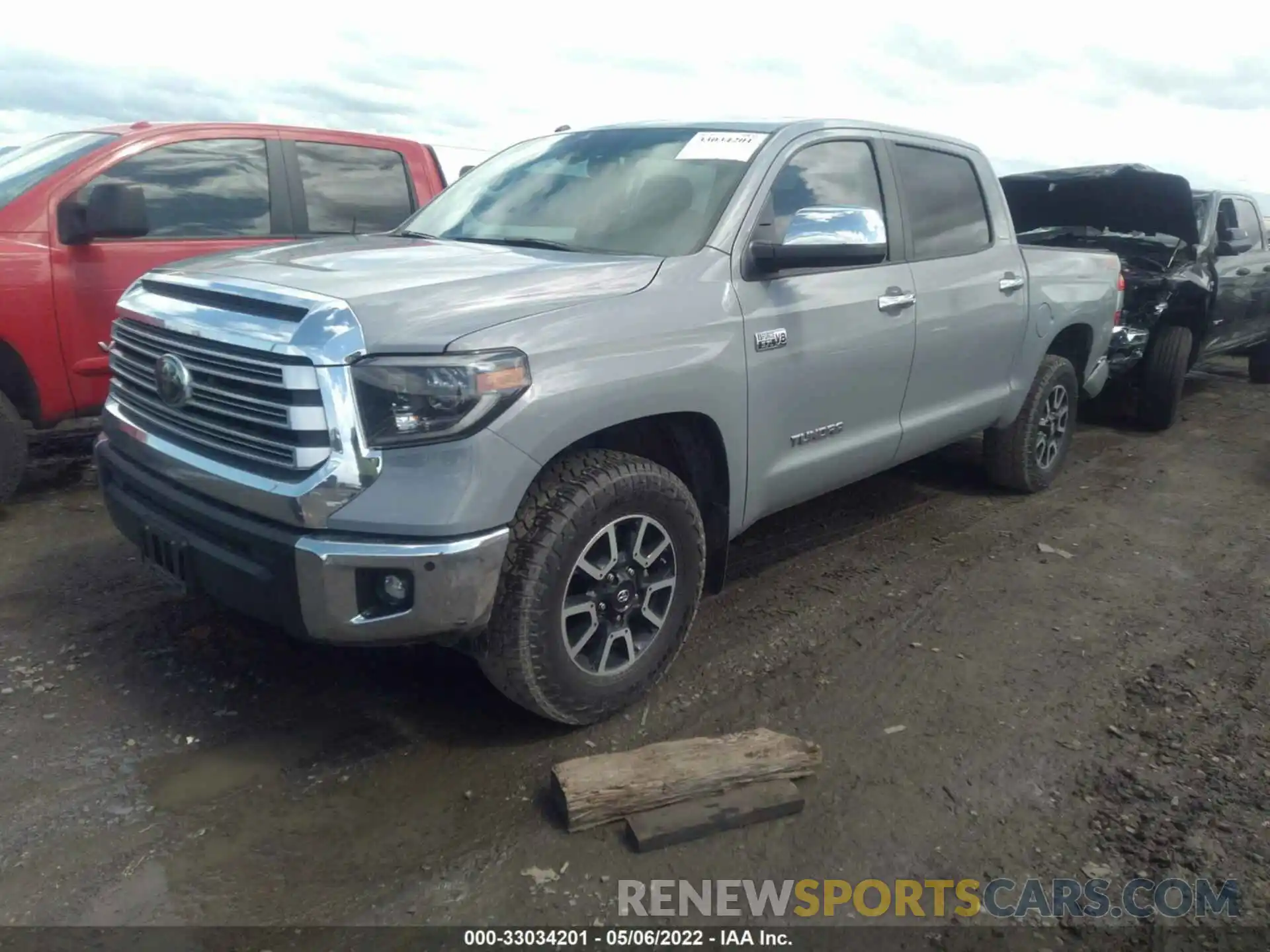 2 Photograph of a damaged car 5TFHY5F16KX836950 TOYOTA TUNDRA 4WD 2019