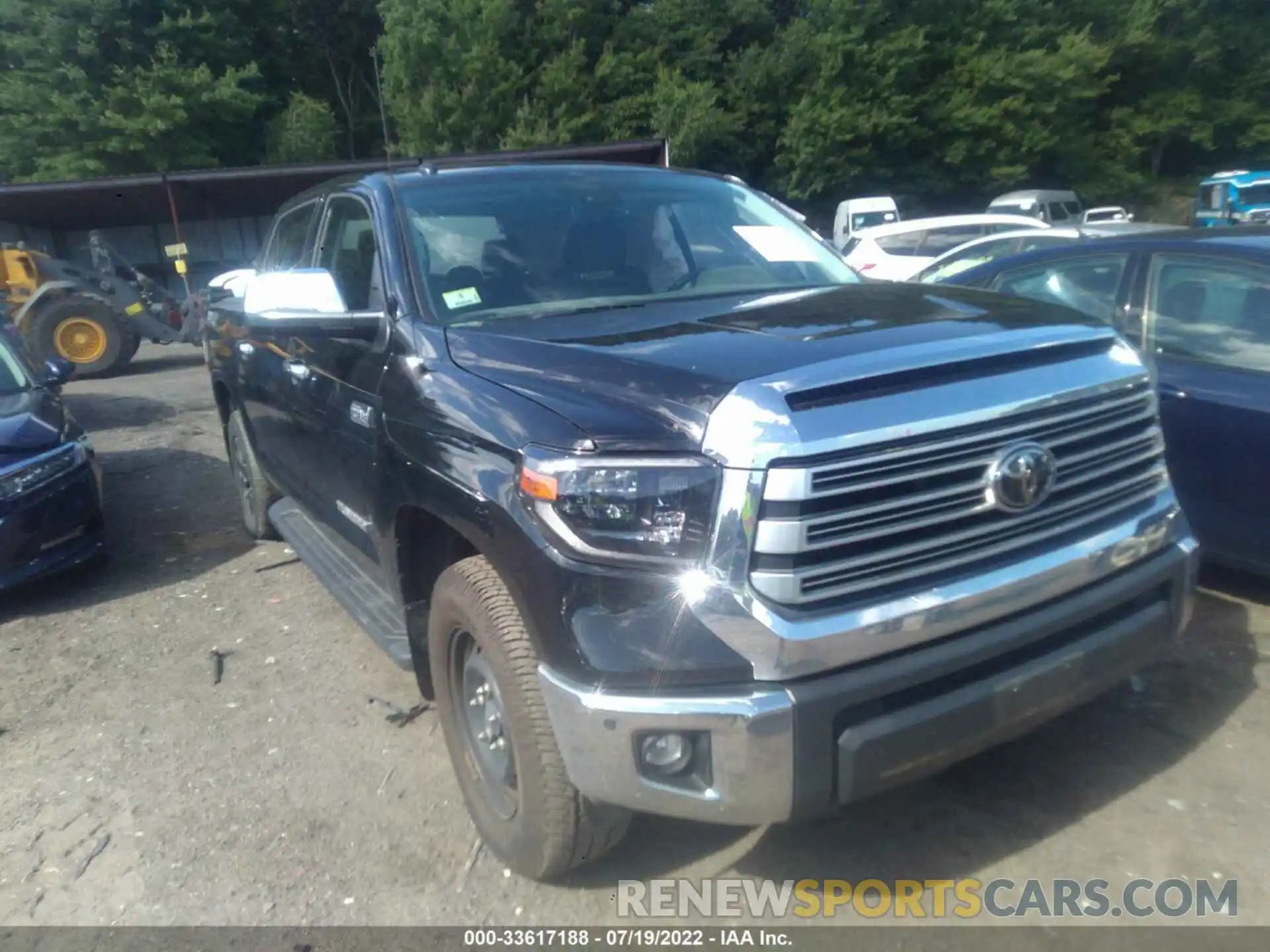 1 Photograph of a damaged car 5TFHY5F17KX825715 TOYOTA TUNDRA 4WD 2019